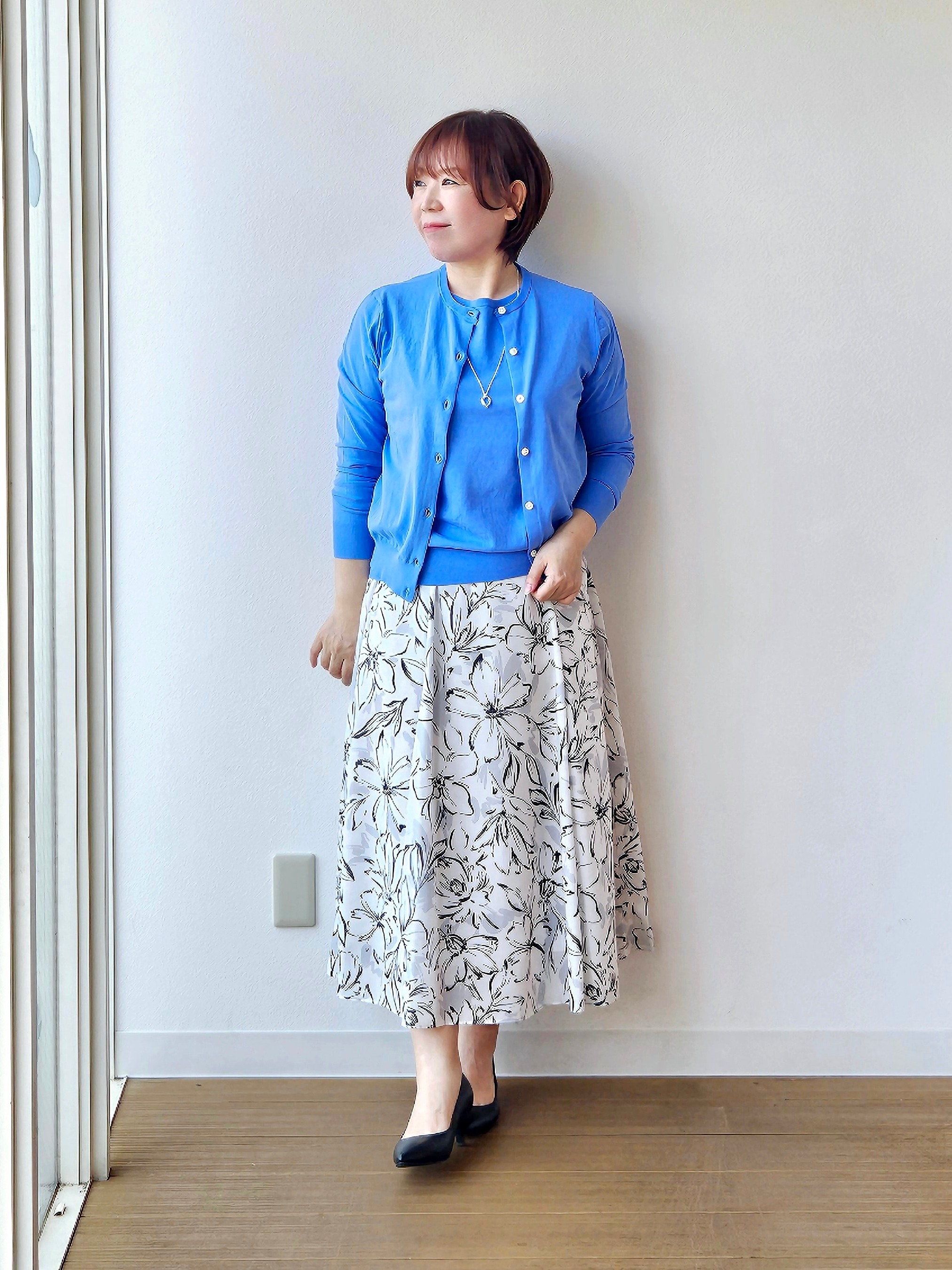 やじまさんの「UNTITLED｜◆【9色展開/アンサンブル可】コットンクルーネックカーディガン」を使ったコーディネート