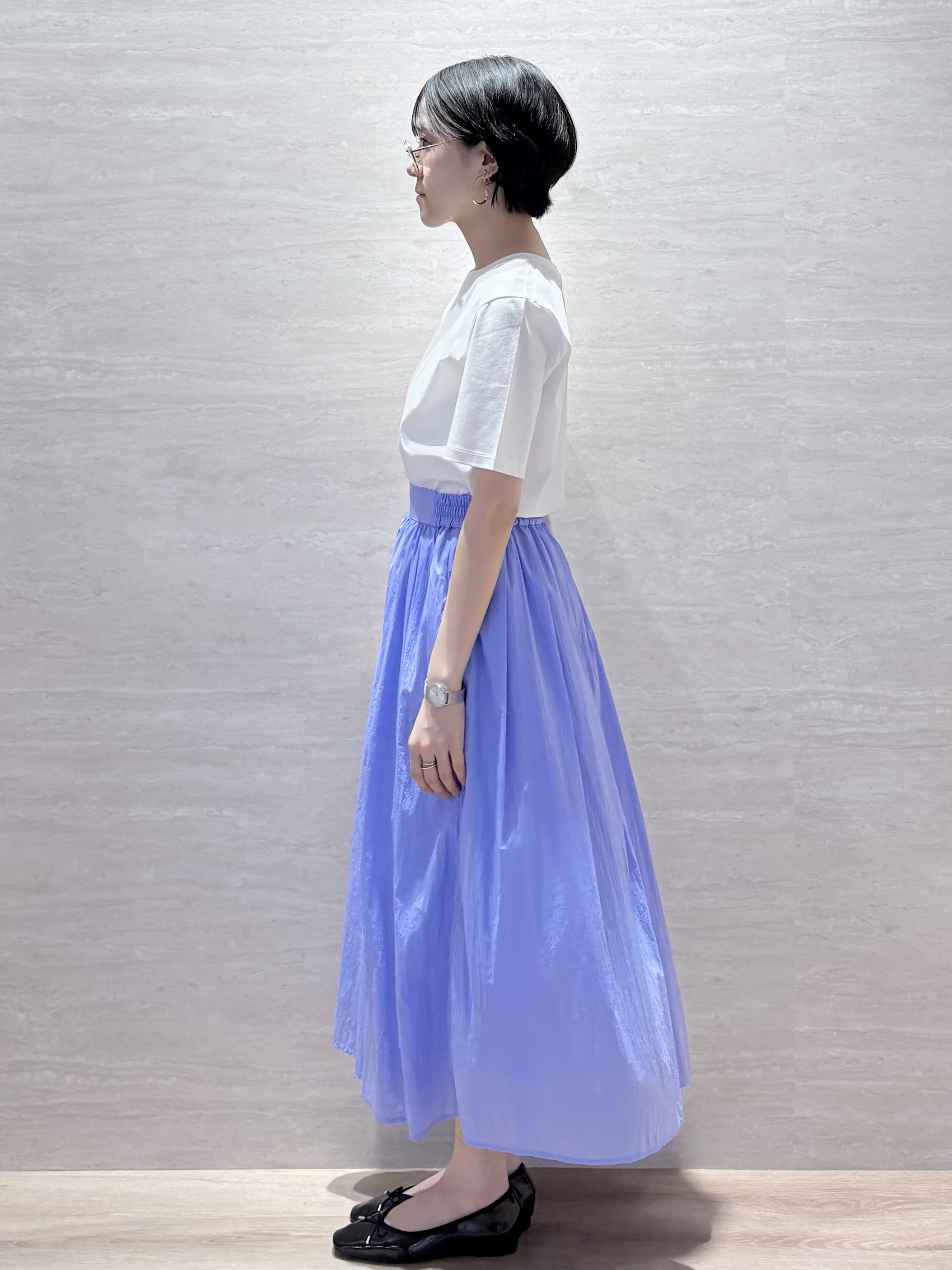 JIMAさんの「OPAQUE.CLIP｜オーガニックコットン混ベーシックTシャツ【洗濯機OK】《SS～LL》」を使ったコーディネート