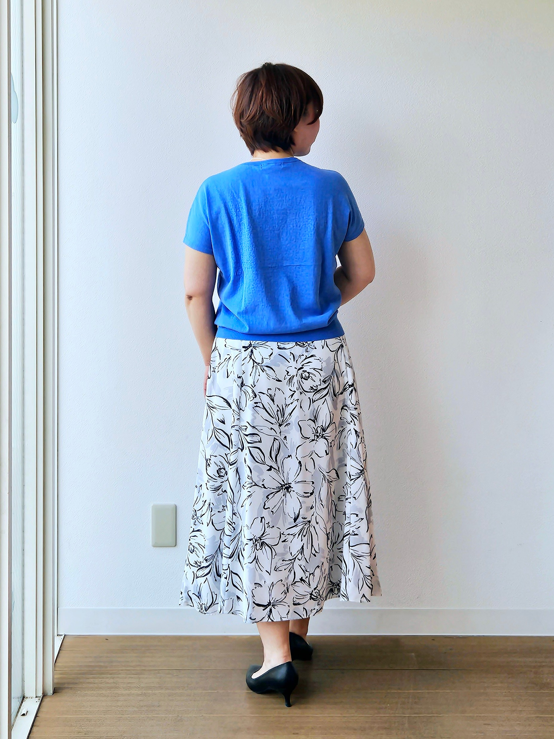 やじまさんの「UNTITLED｜◆【9色展開/アンサンブル可】コットンクルーネックカーディガン」を使ったコーディネート