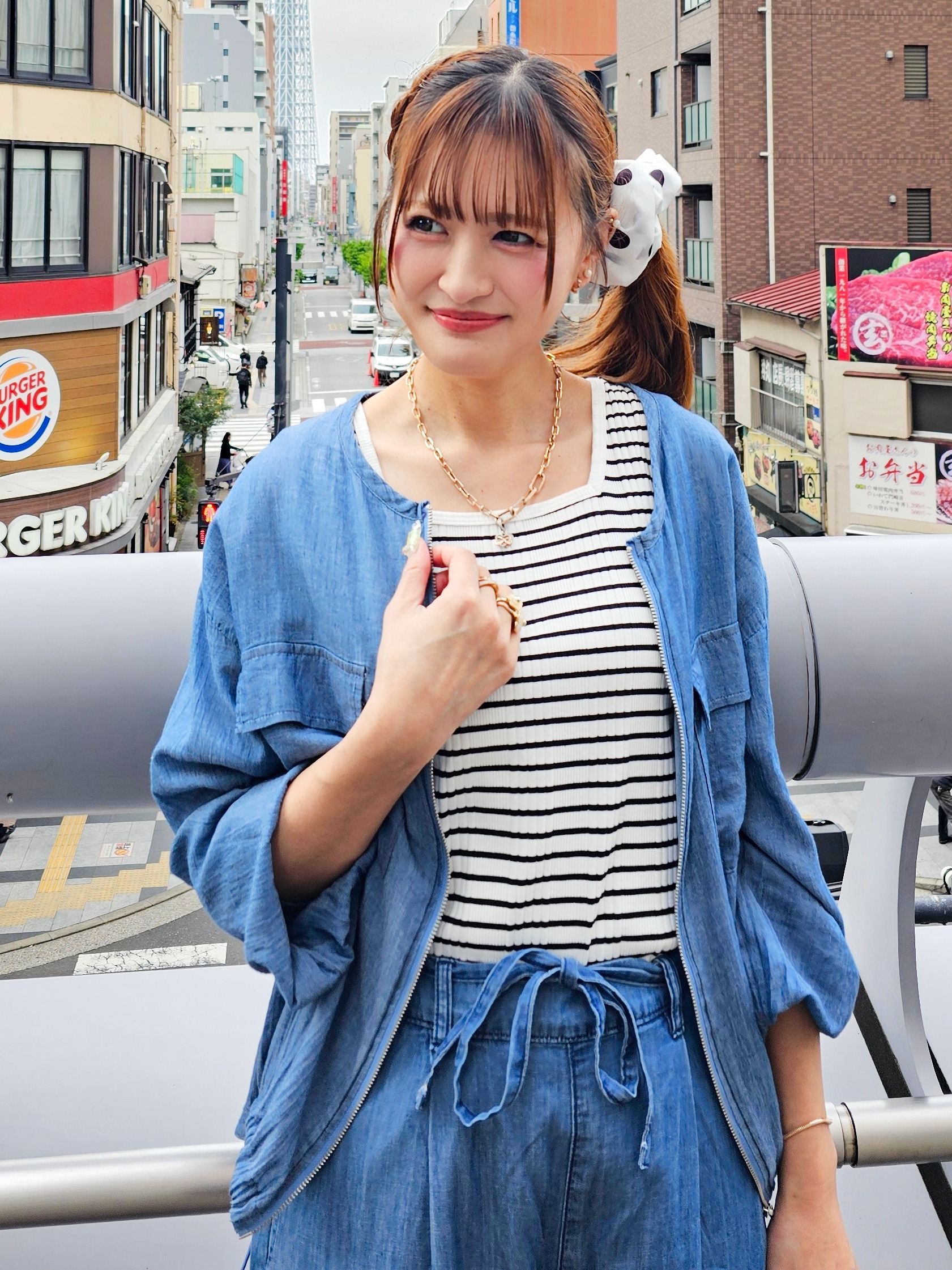 ゆゆさんの「SHOO･LA･RUE｜【前後2WAY/洗濯機可/S-LL】スクエアネックで小顔効果 ランダムテレコタンクトップ」を使ったコーディネート