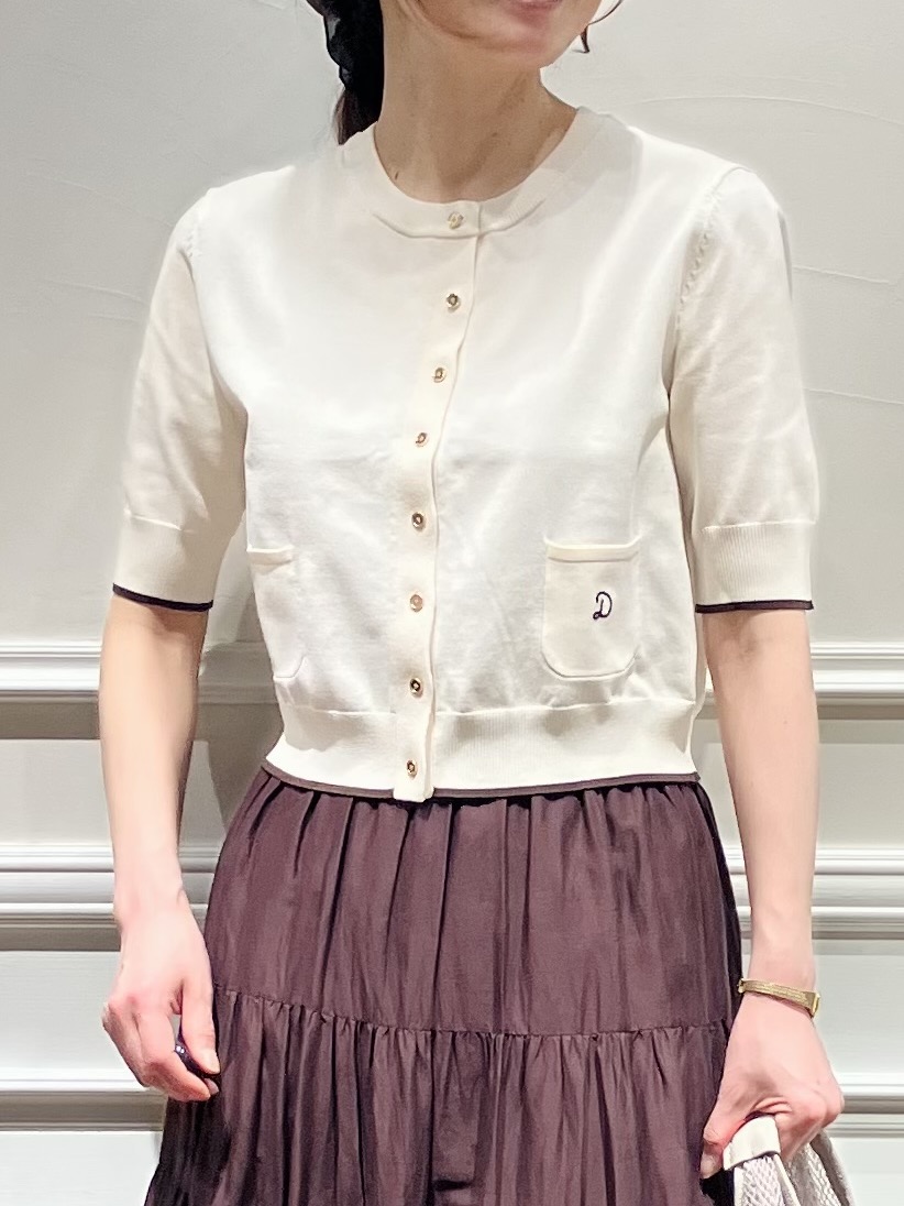 TSUKUIさんの「DRESSTERIOR｜【UVカット/ウォッシャブル】クールタッチ ニットカーディガン」を使ったコーディネート