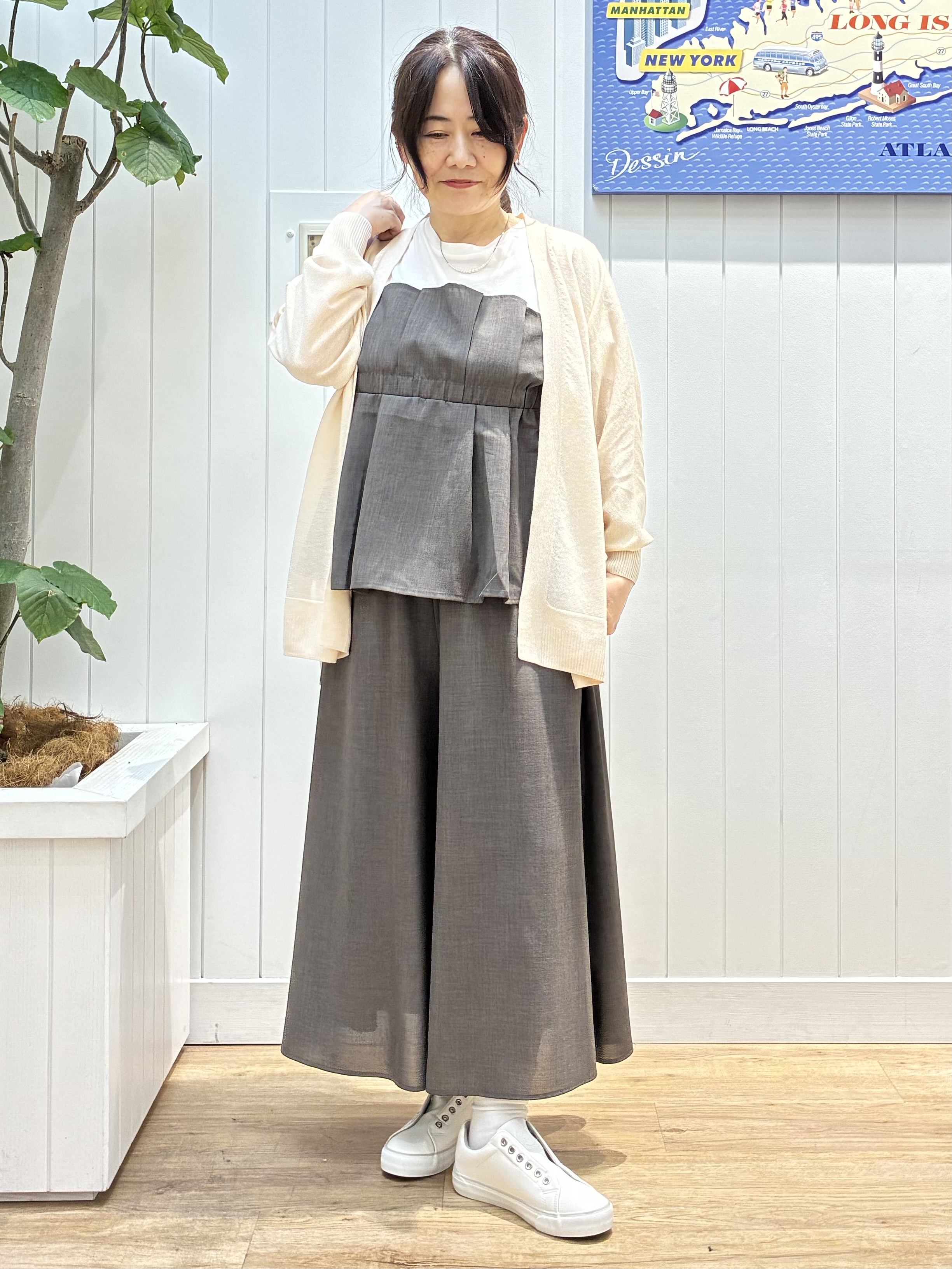 msatoさんの「Dessin｜【洗える】ミドル丈シアーカーディガン」を使ったコーディネート