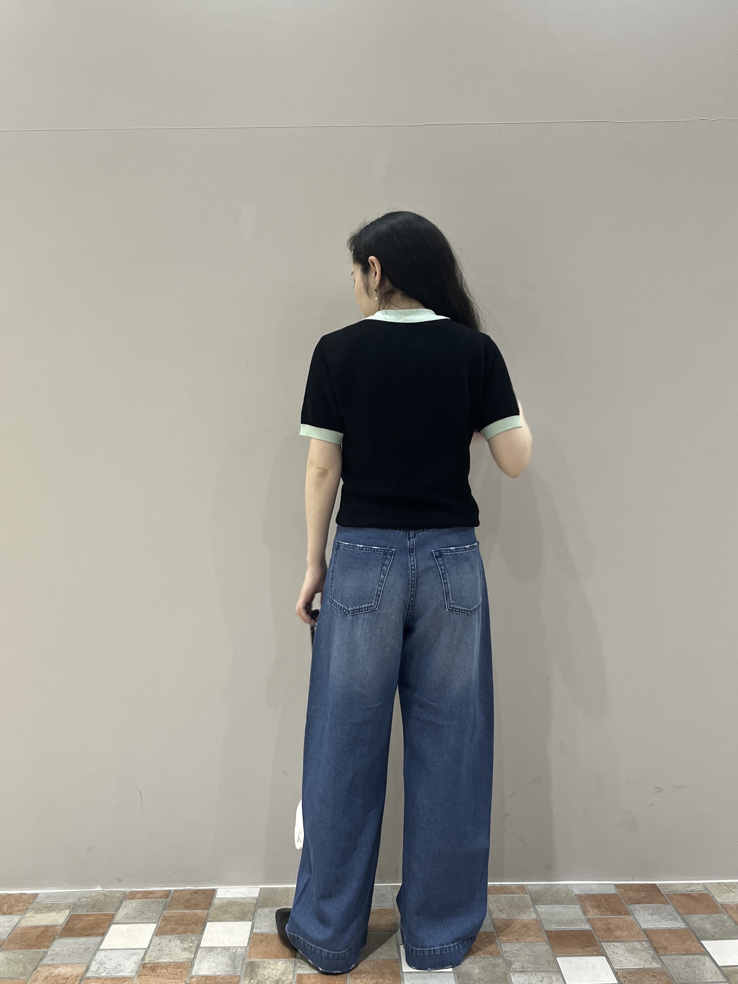 Uminoさんの「INDIVI｜ジャカードポロニット」を使ったコーディネート