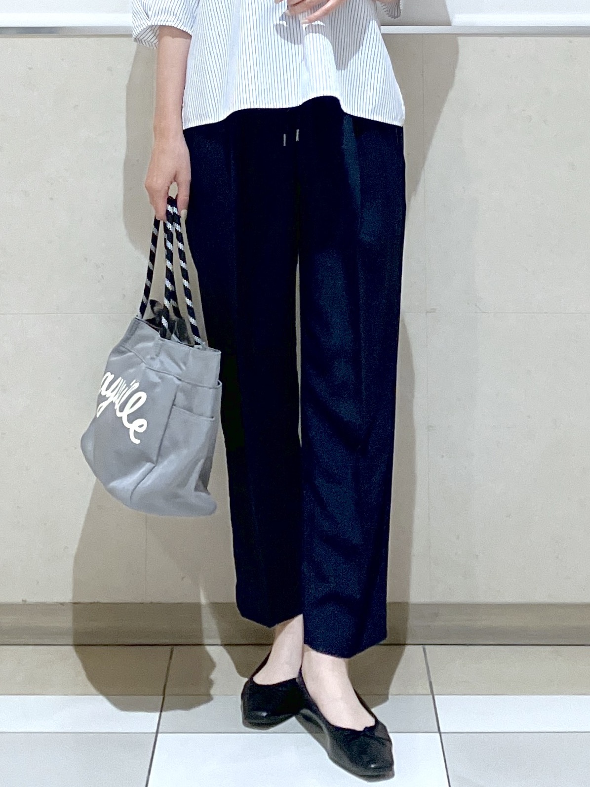 eriko さんの「Dessin｜【洗える】スキッパーシャツブラウス」を使ったコーディネート