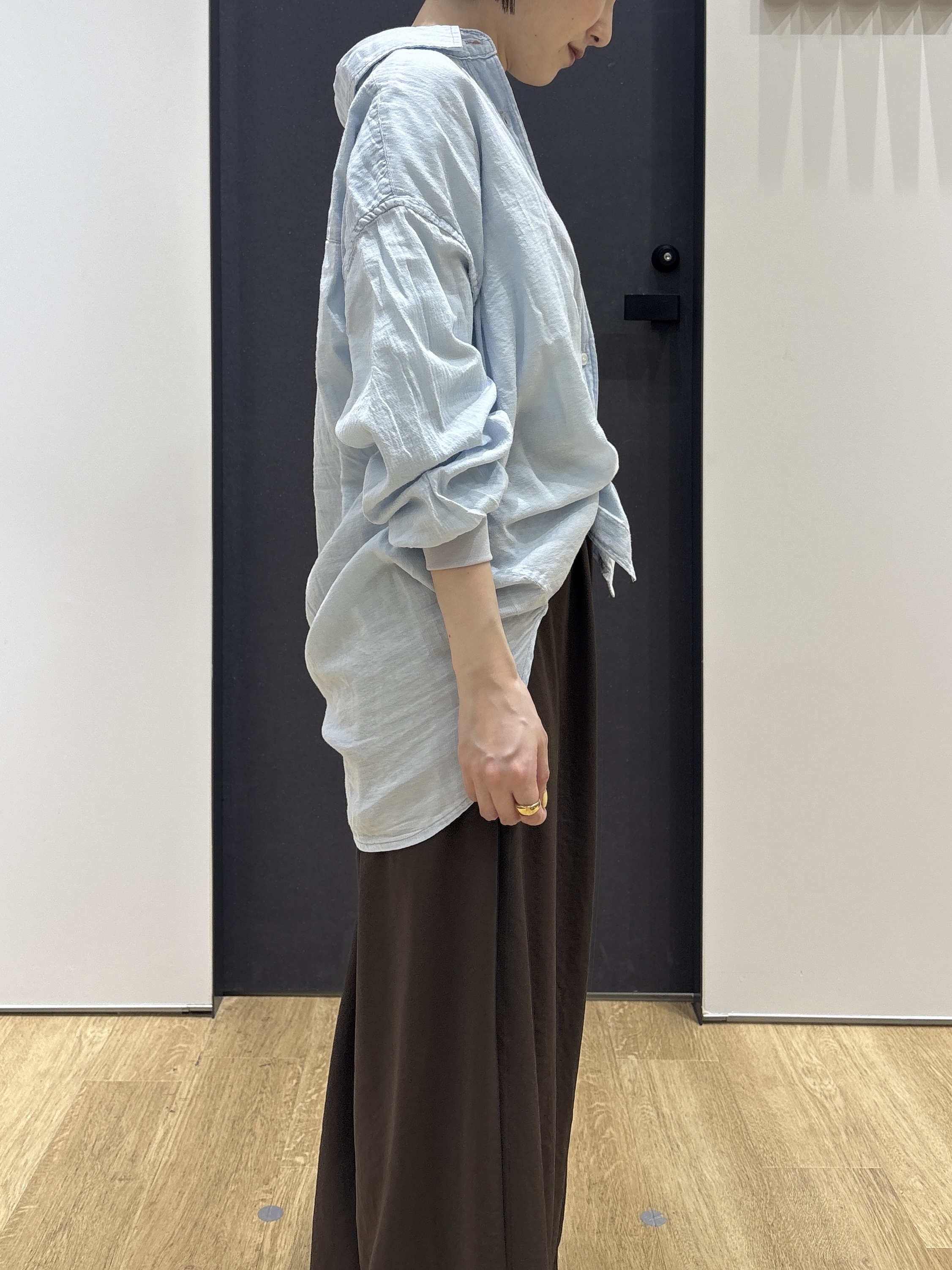 risaさんの「Dessin｜【セットアップ可/洗える】2オンスシアーデニムシャツ」を使ったコーディネート