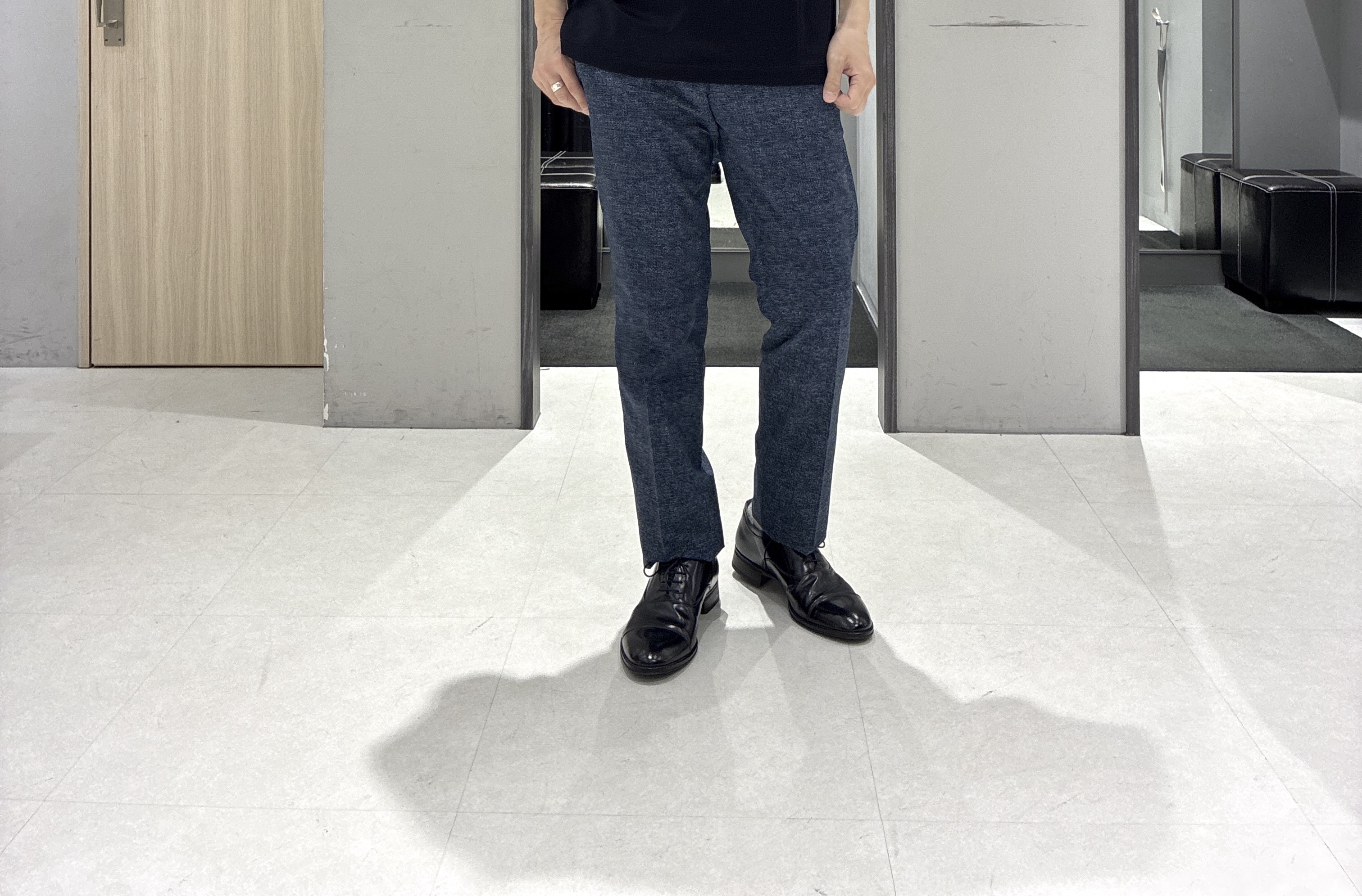 わいずみさんの「TAKEO KIKUCHI｜ワンストローク刺繍 半袖 Tシャツ」を使ったコーディネート