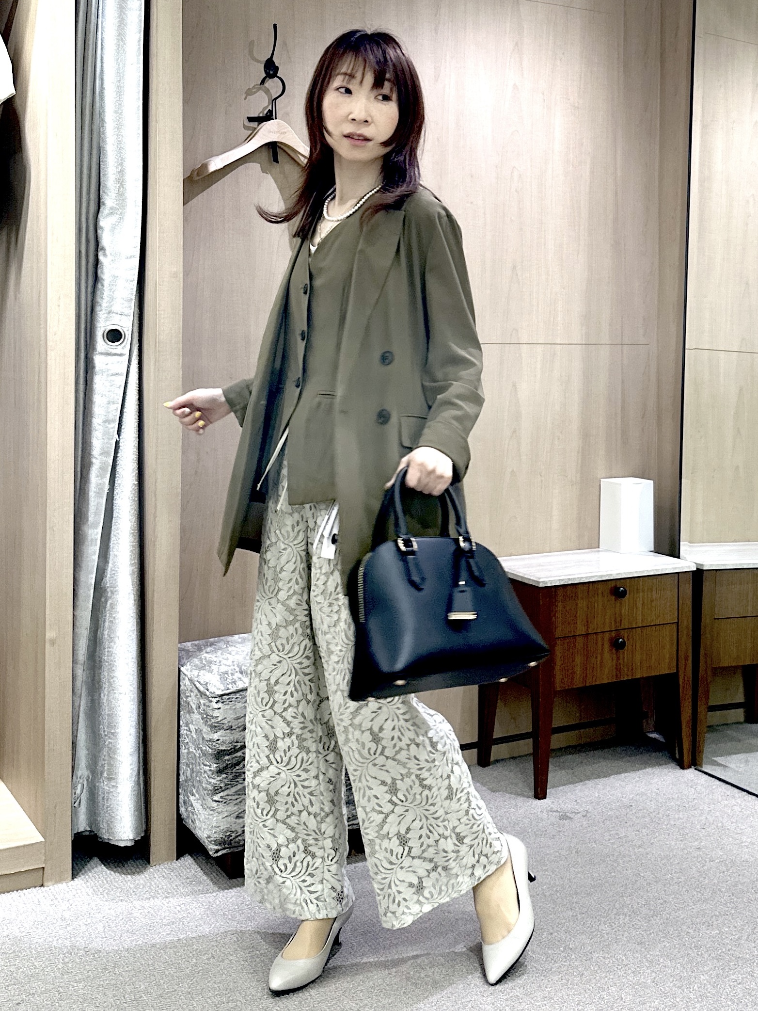 Miwaさんの「UNTITLED｜◆【セットアップ可/接触冷感/通気性】ドライシアーVネックジレ」を使ったコーディネート
