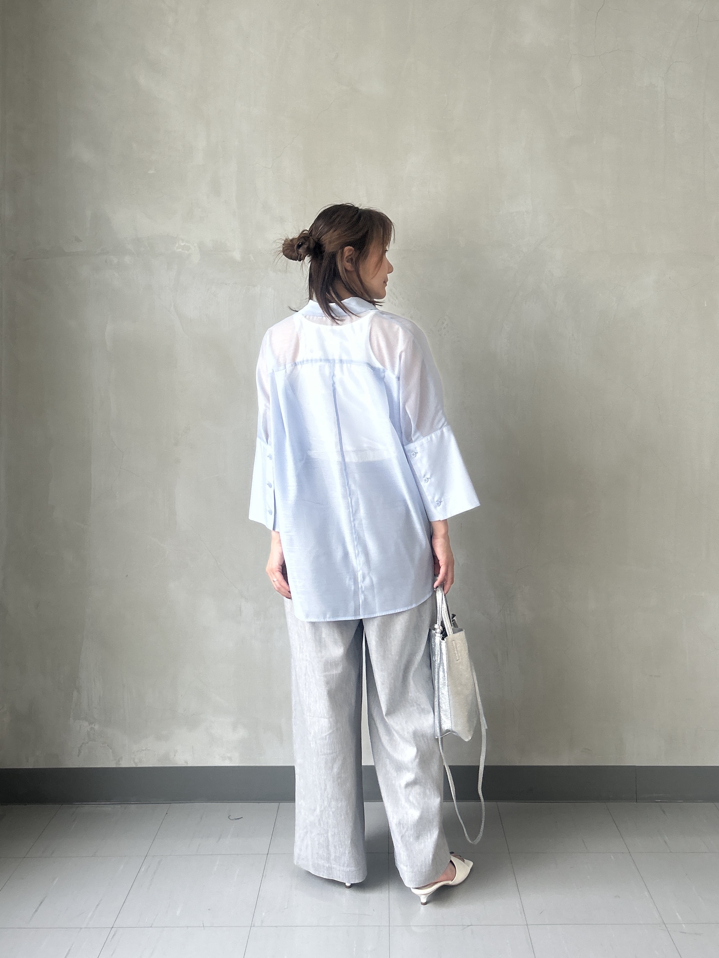 takaさんの「INDIVI｜【接触冷感】シアーコクーンブラウス」を使ったコーディネート