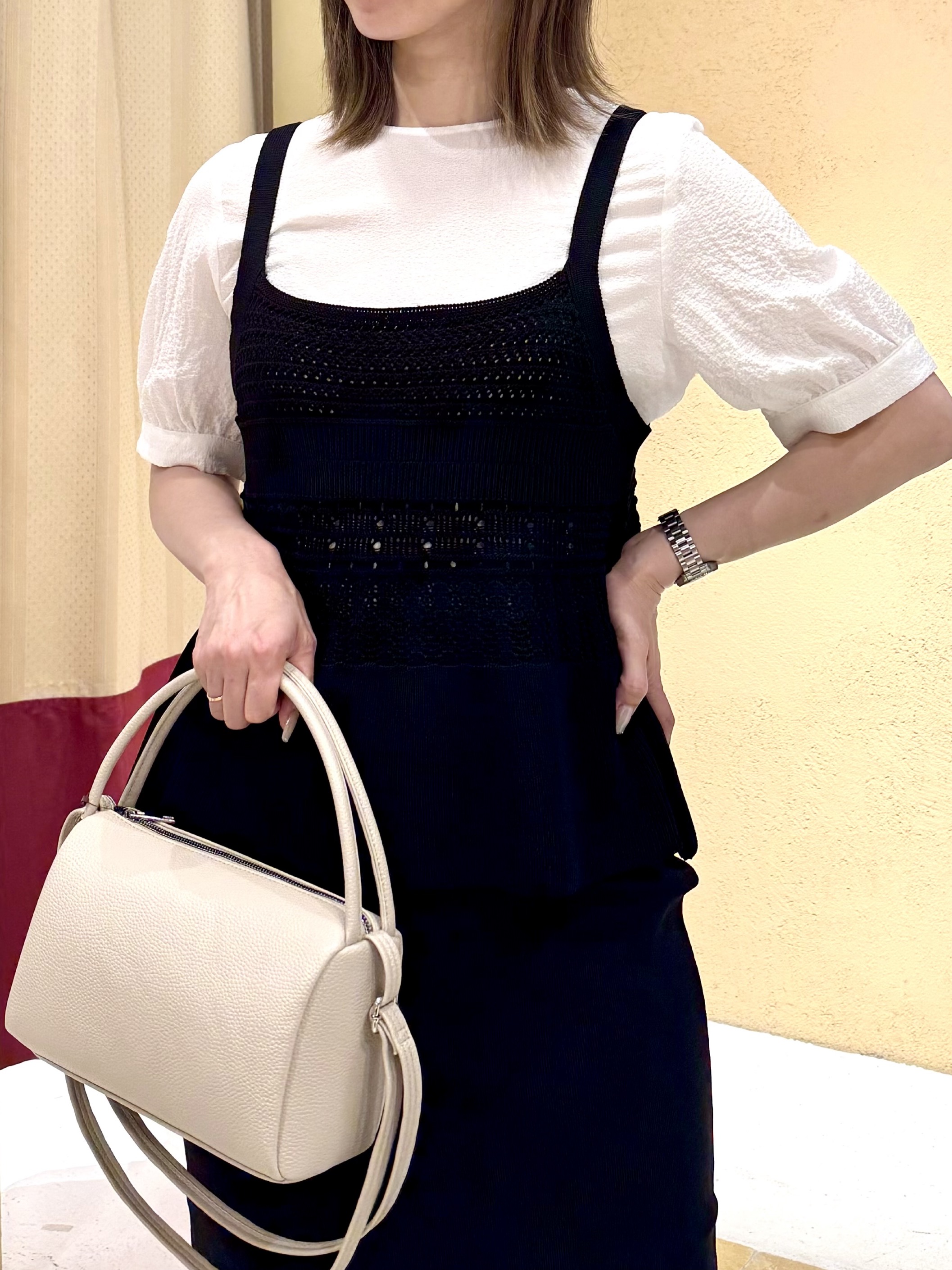 さち。さんの「grove｜【2点SET】着るだけで完成、透かし編みニットビスチェ&times;ブラウス」を使ったコーディネート