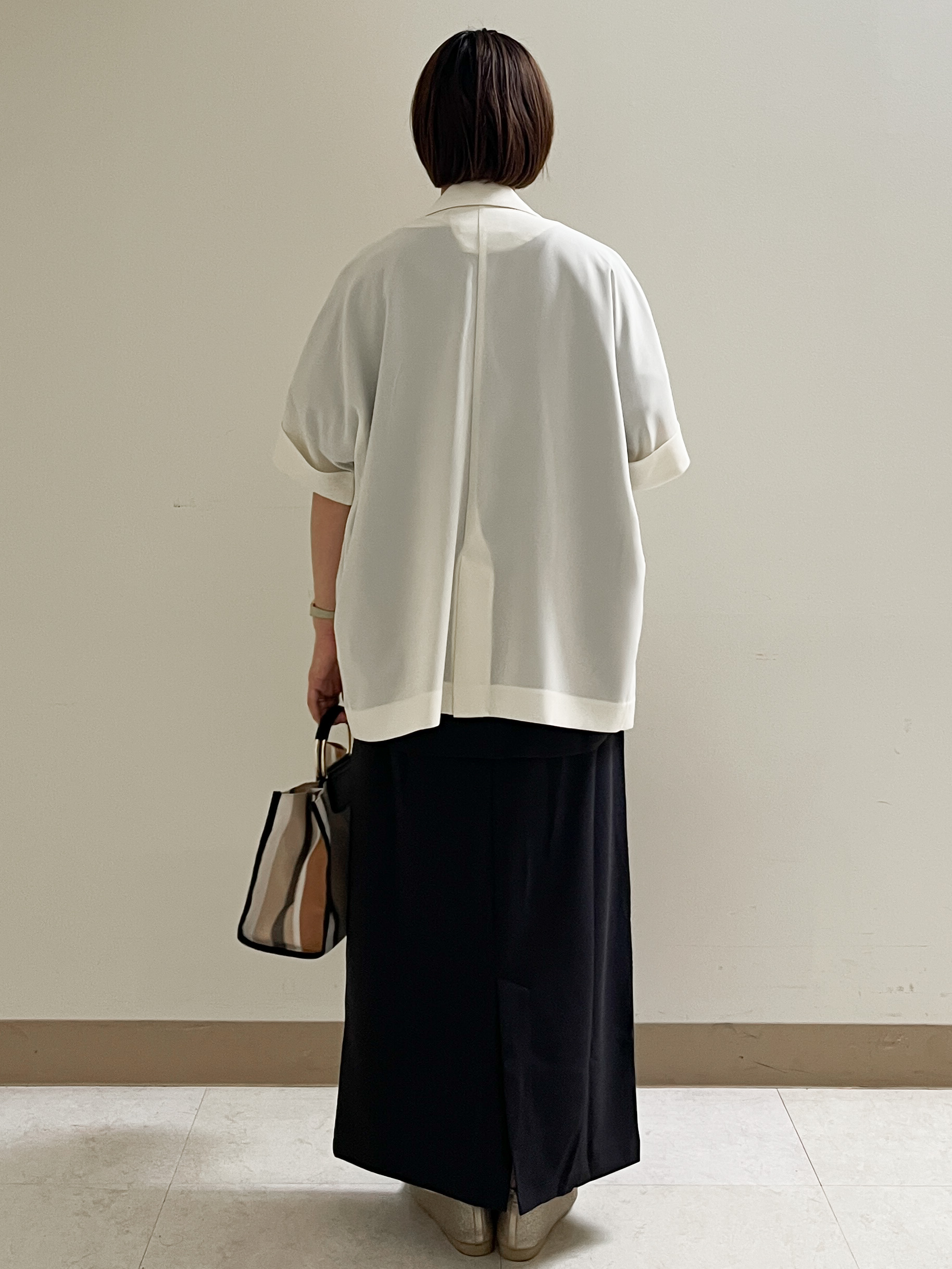 あかねさんの「OPAQUE.CLIP｜【接触冷感／吸水速乾／防シワ】リネンライクテーラードジャケット《洗濯機OK》」を使ったコーディネート