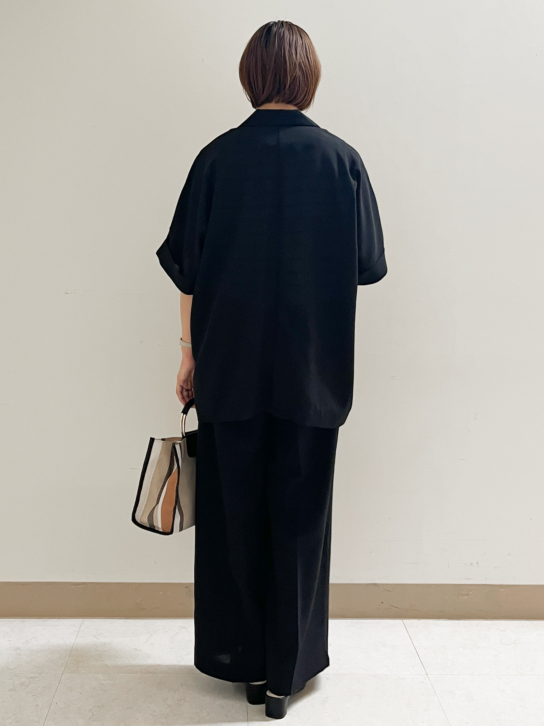 あかねさんの「OPAQUE.CLIP｜【接触冷感／吸水速乾／防シワ】リネンライクテーラードジャケット《洗濯機OK》」を使ったコーディネート
