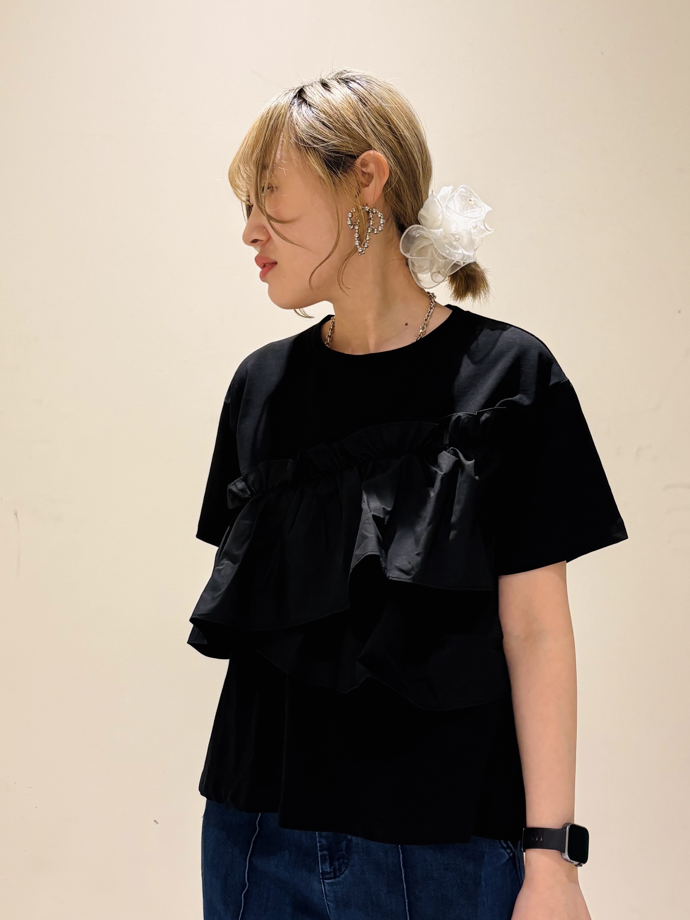 みきちぃさんの「OPAQUE.CLIP｜【接触冷感】アシメフリルドッキングカットソー《洗濯機OK》」を使ったコーディネート