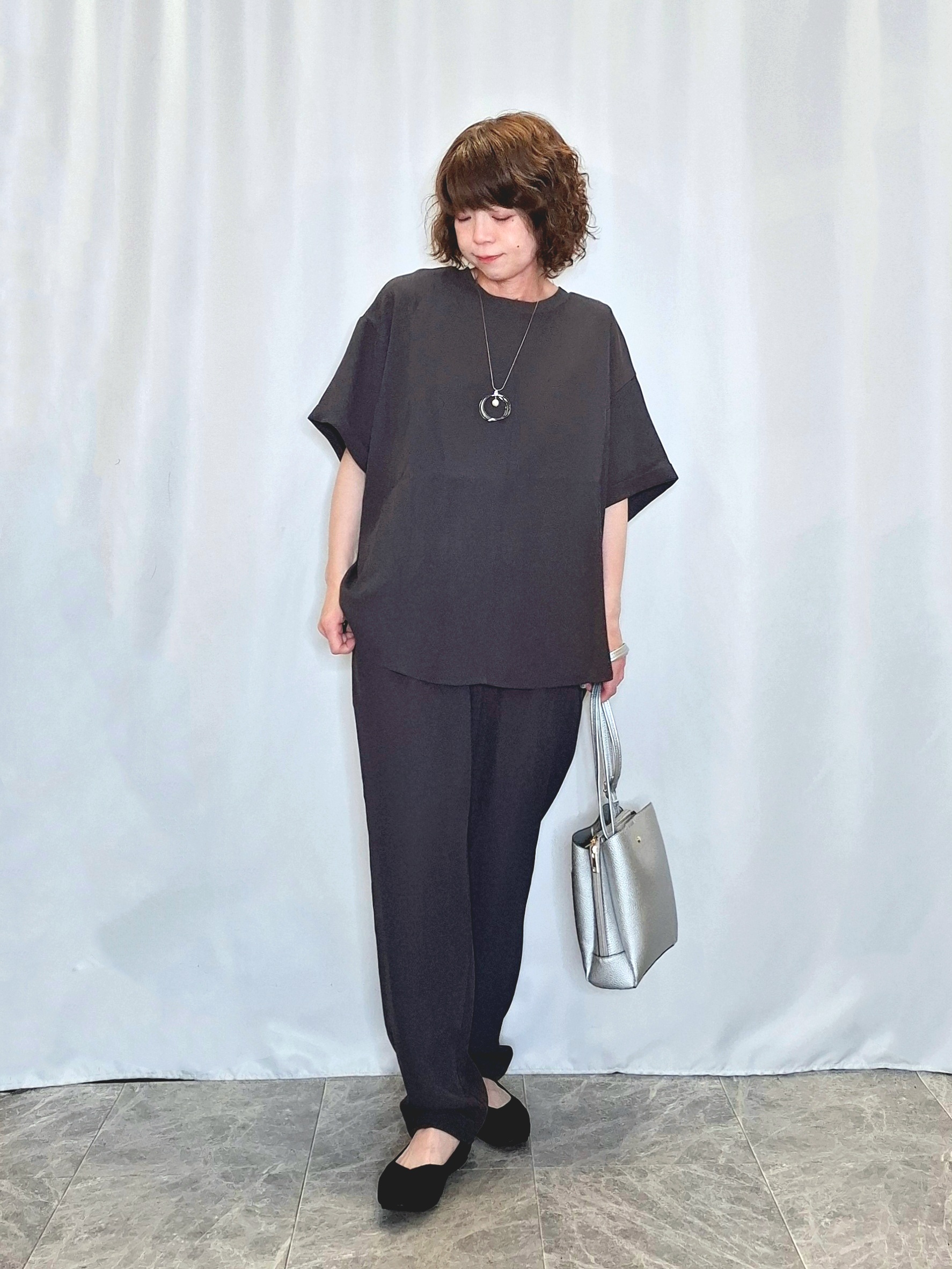 ぬーさんの「SHOO･LA･RUE｜【洗濯機可/UV】さらっとしたタッチが心地よい ミドルカーディガン」を使ったコーディネート