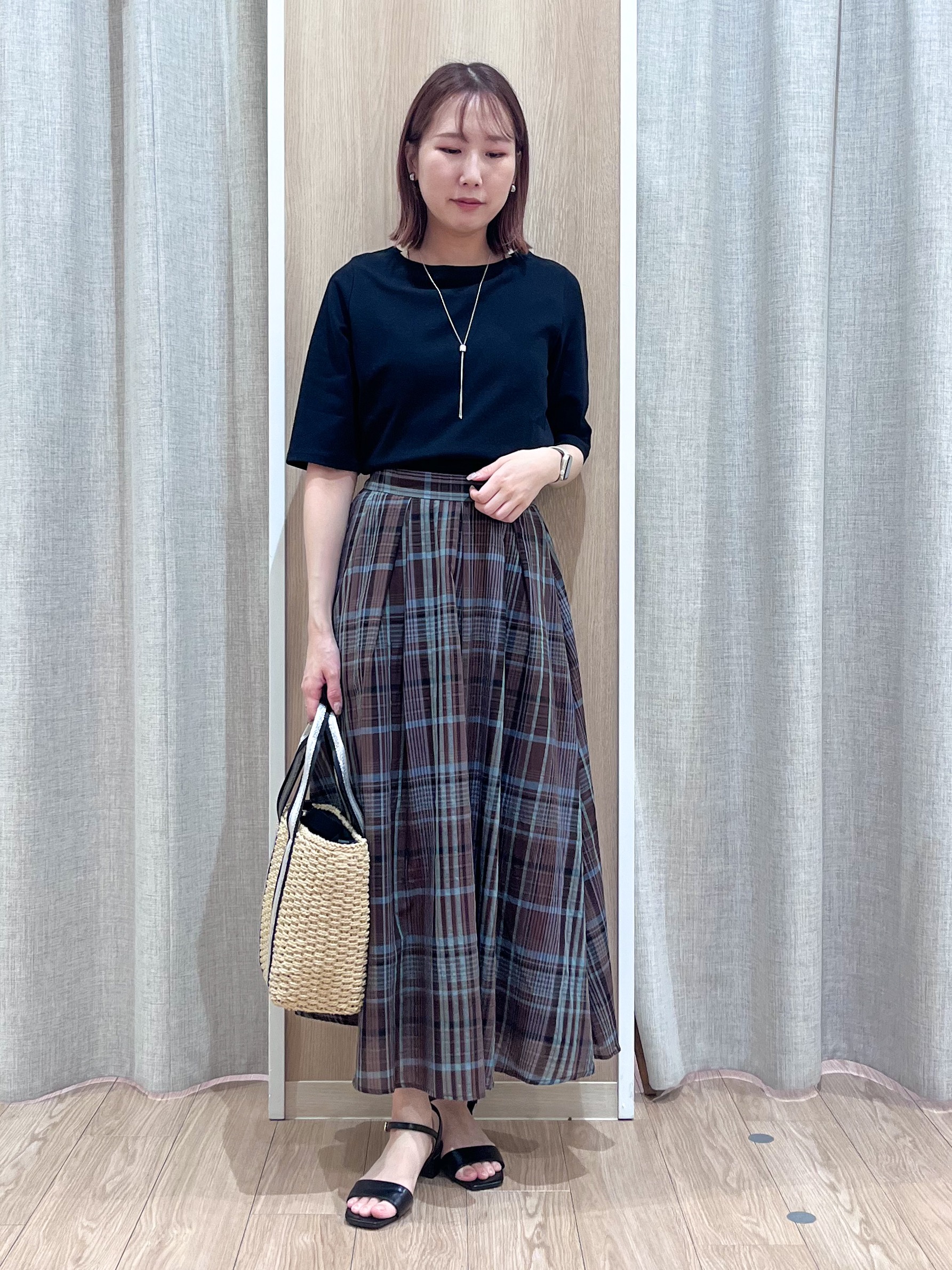 みーちゃんさんの「grove｜高評価！【UVカット】ベーシックショートカーディガン」を使ったコーディネート
