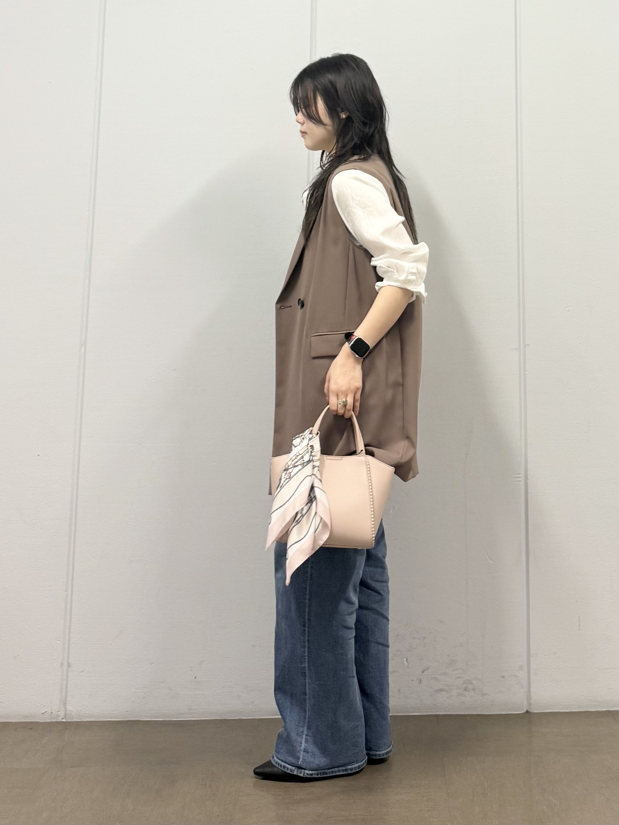 mizukiさんの「INDIVI｜【接触冷感／透湿／着る日傘】颯爽ジレジャケット」を使ったコーディネート
