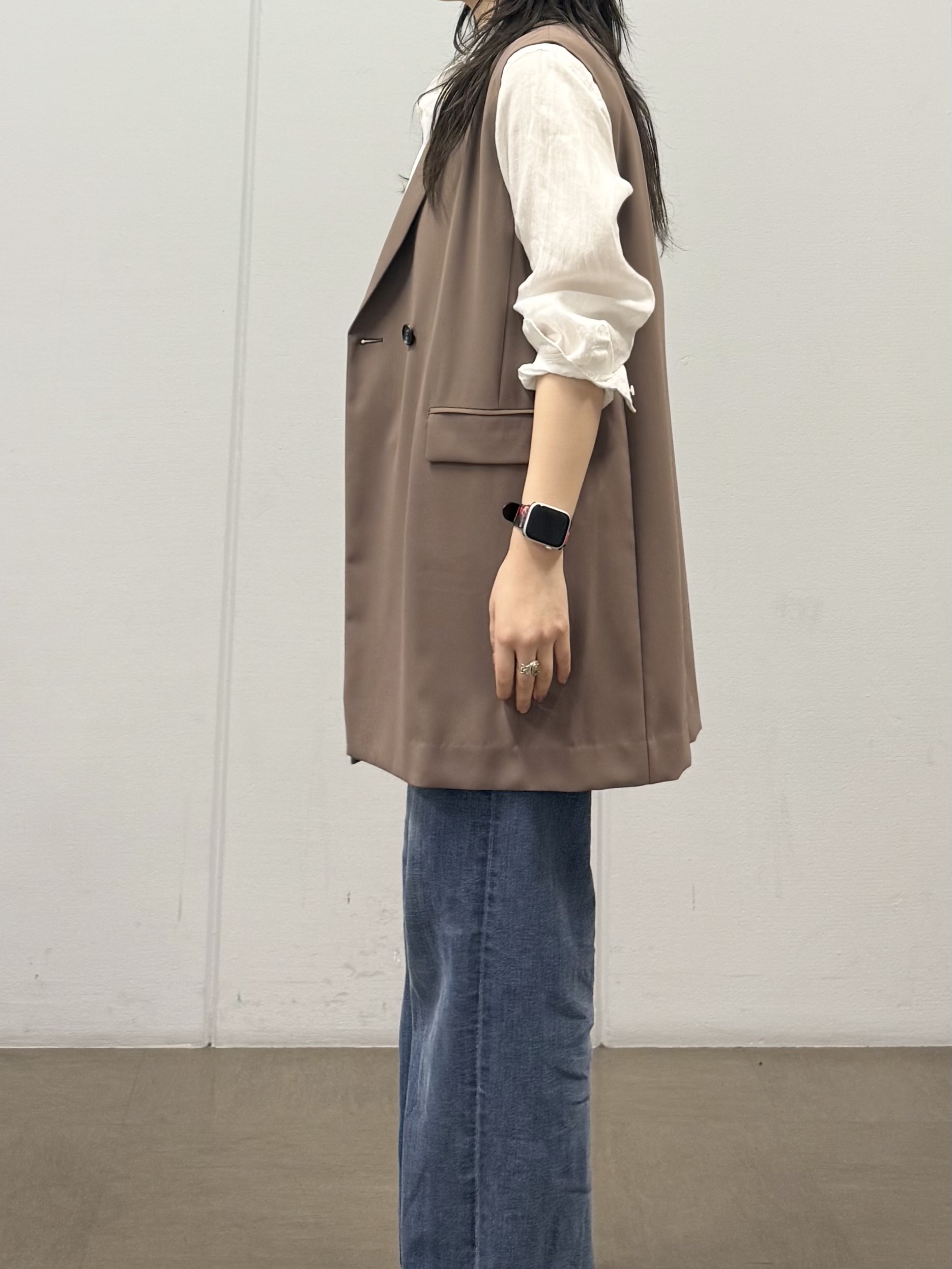 mizukiさんの「INDIVI｜【接触冷感／透湿／着る日傘】颯爽ジレジャケット」を使ったコーディネート