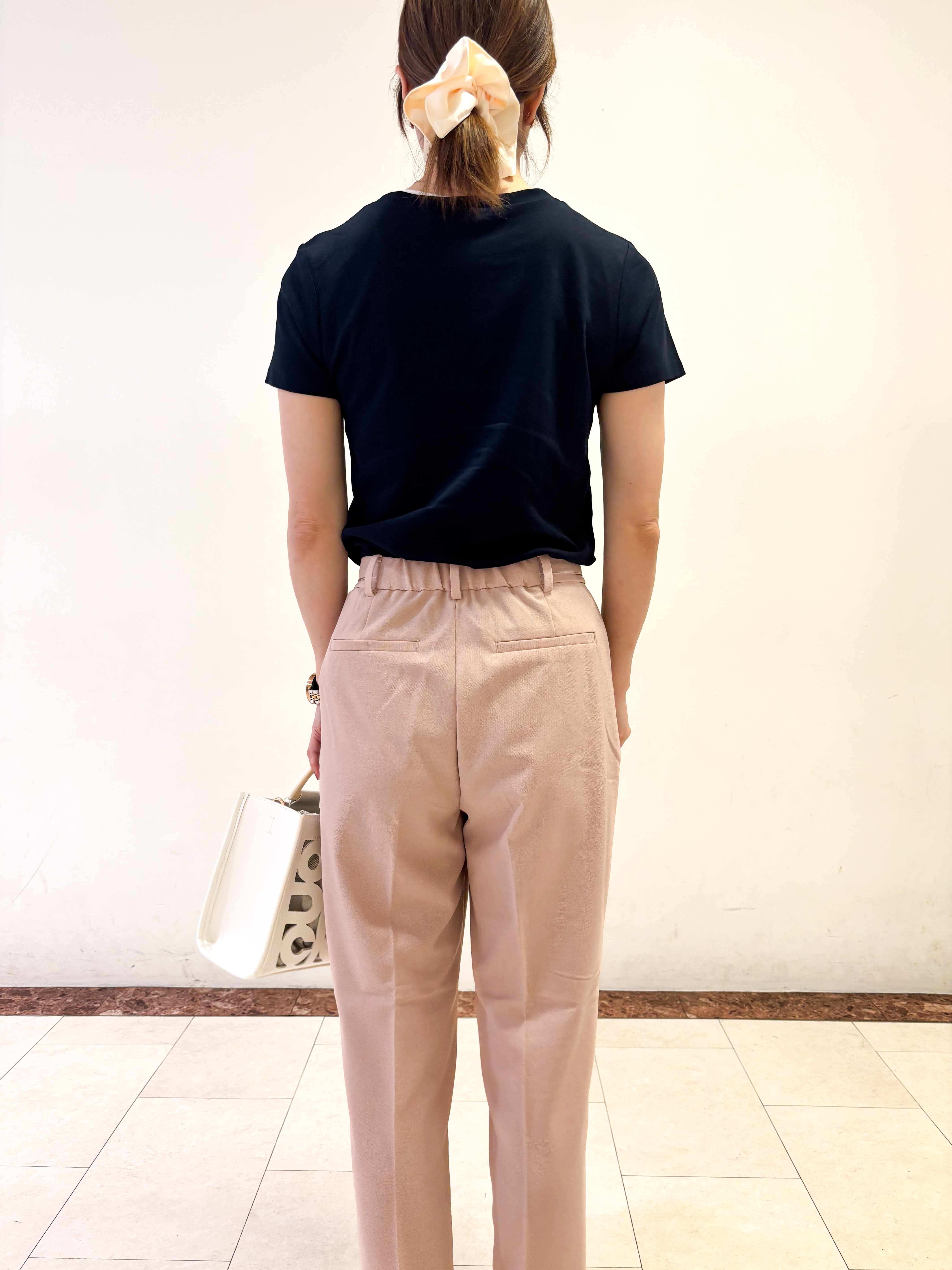 さいとうさんの「OPAQUE.CLIP｜【UVケア／接触冷感】フロントロゴ刺繍Tシャツ《洗濯機OK／S-3L／7col》」を使ったコーディネート
