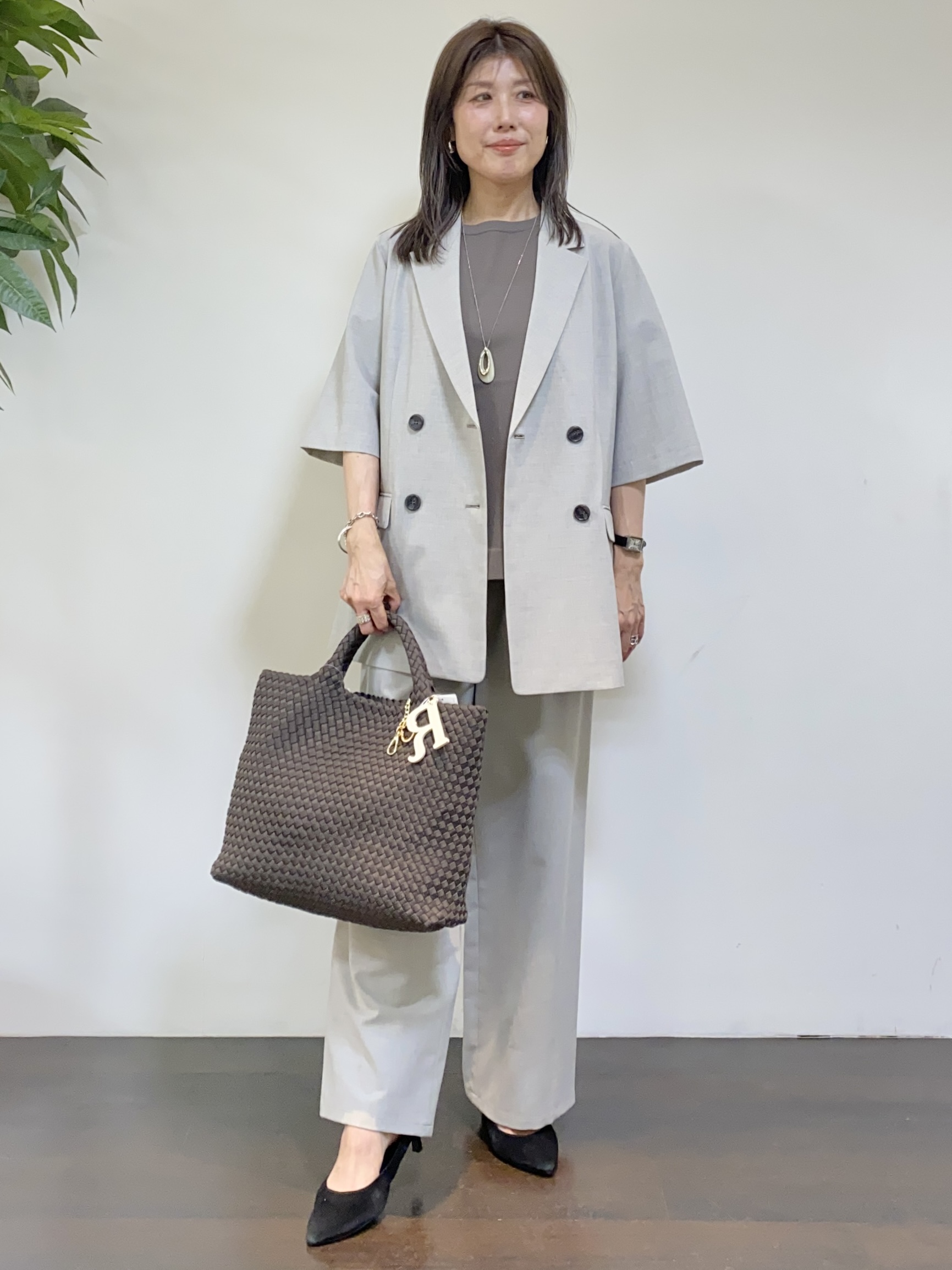 tomoさんの「UNTITLED｜【シワになりにくい/セットアップ可/接触冷感】ハーフスリーブジャケット」を使ったコーディネート