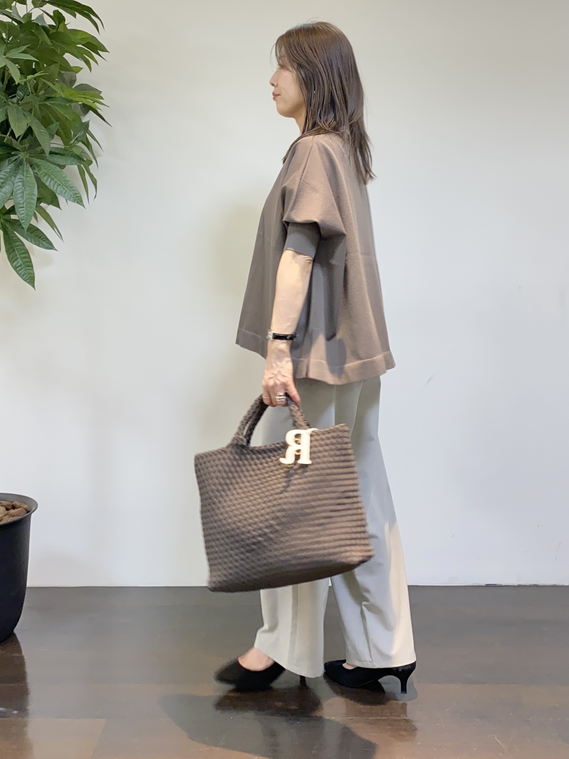 tomoさんの「UNTITLED｜【シワになりにくい/セットアップ可/接触冷感】ハーフスリーブジャケット」を使ったコーディネート