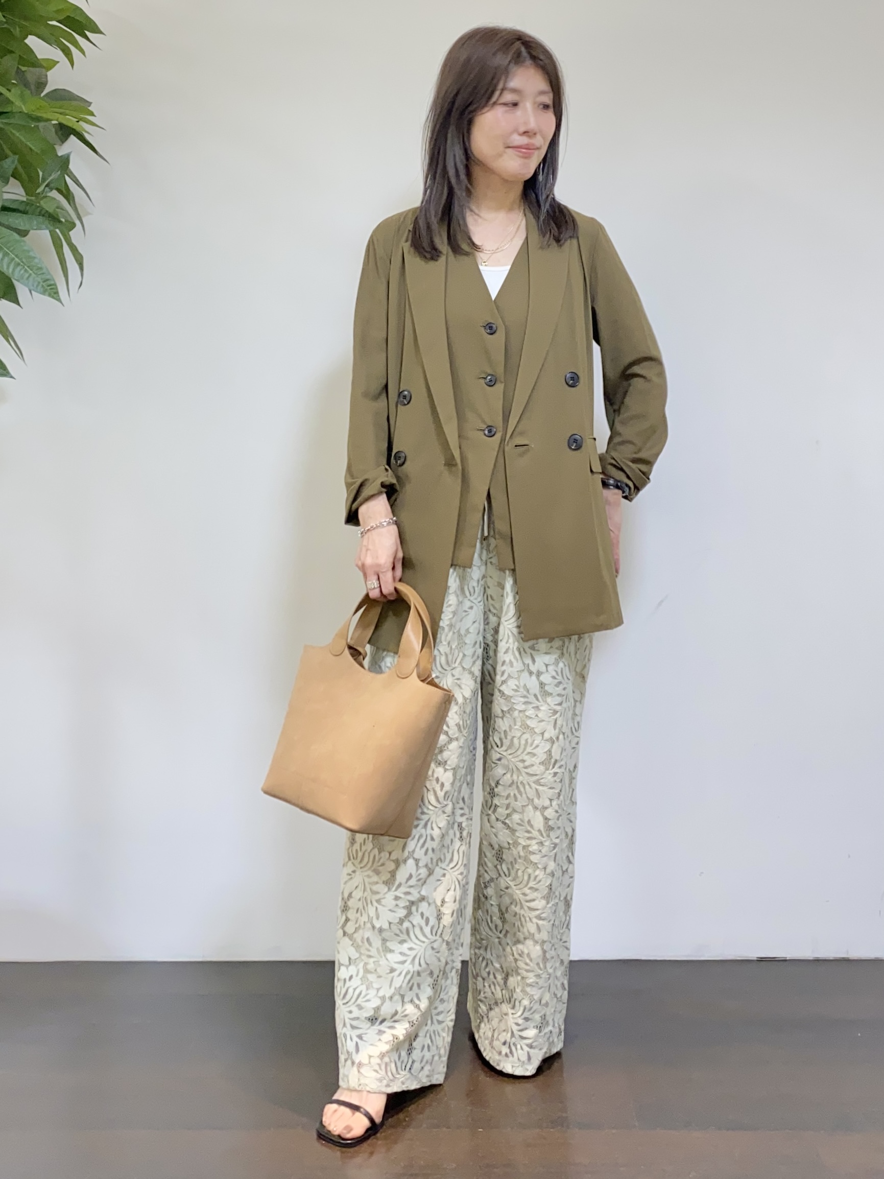 tomoさんの「UNTITLED｜◆【セットアップ可/接触冷感/通気性】ドライシアーダブルジャケット」を使ったコーディネート