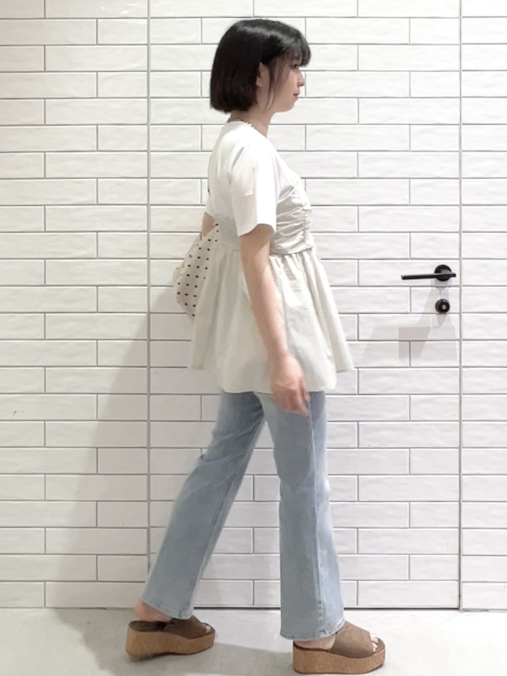 しおりさんの「OPAQUE.CLIP｜ビスチェドッキングカットソー【洗濯機OK】」を使ったコーディネート