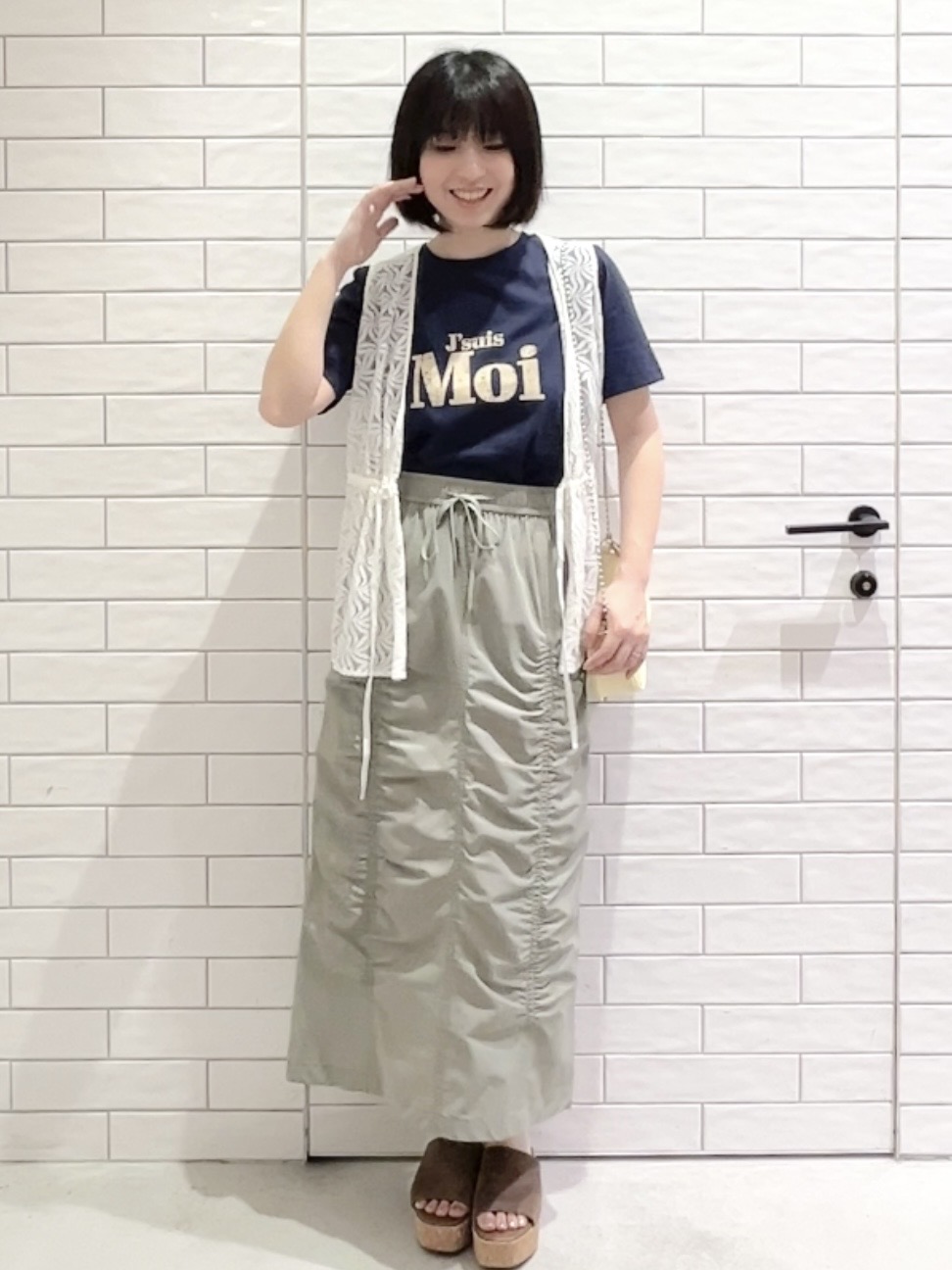 しおりさんの「OPAQUE.CLIP｜レースペプラムジレ【洗濯機OK】」を使ったコーディネート