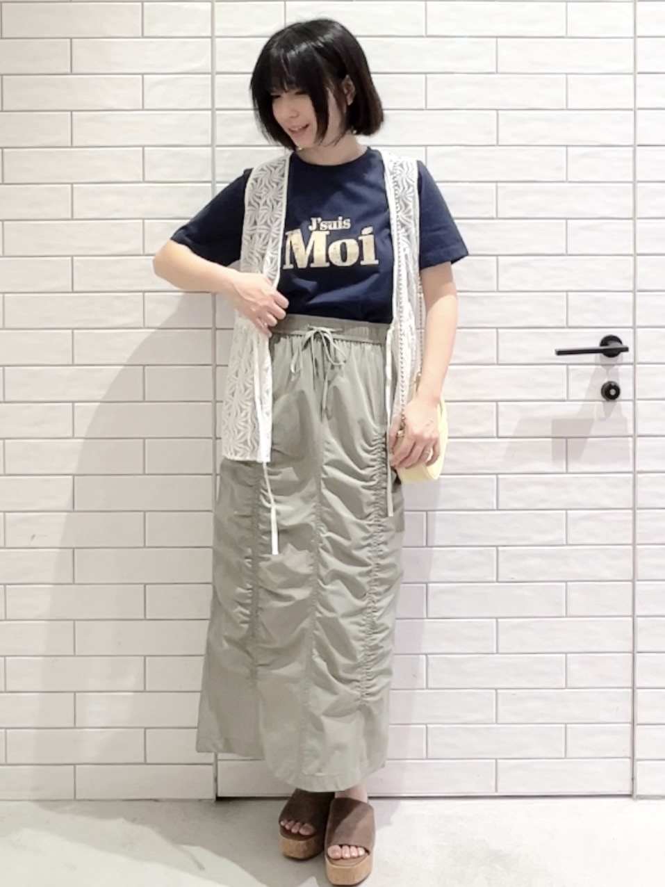 しおりさんの「OPAQUE.CLIP｜レースペプラムジレ【洗濯機OK】」を使ったコーディネート