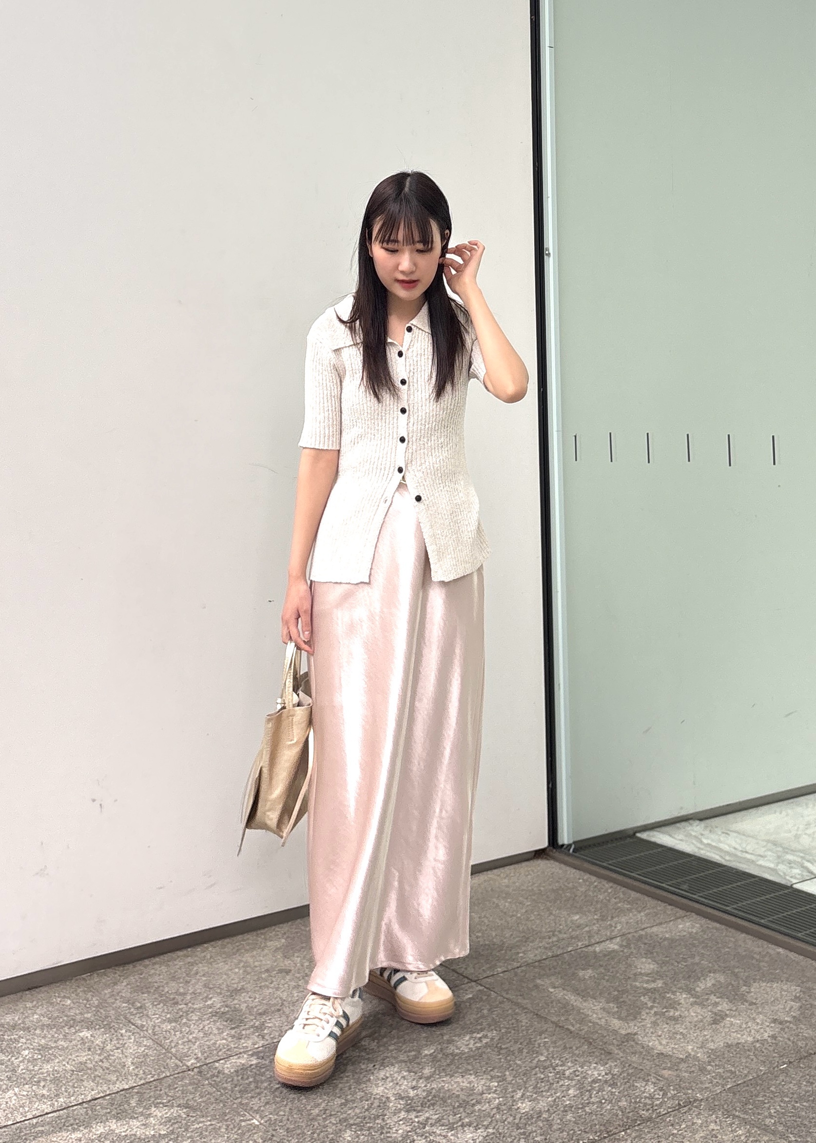 Renoさんの「INDIVI｜ハーフスリーブポロニットカーデ」を使ったコーディネート
