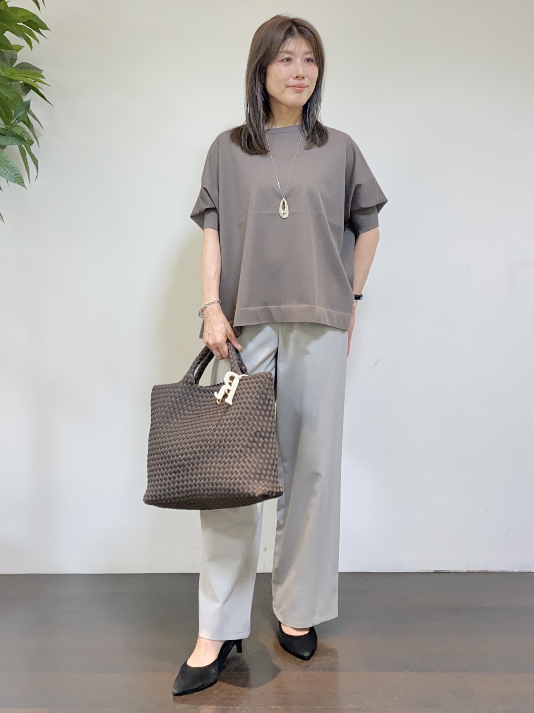 tomoさんの「UNTITLED｜【シワになりにくい/セットアップ可/接触冷感】ハーフスリーブジャケット」を使ったコーディネート