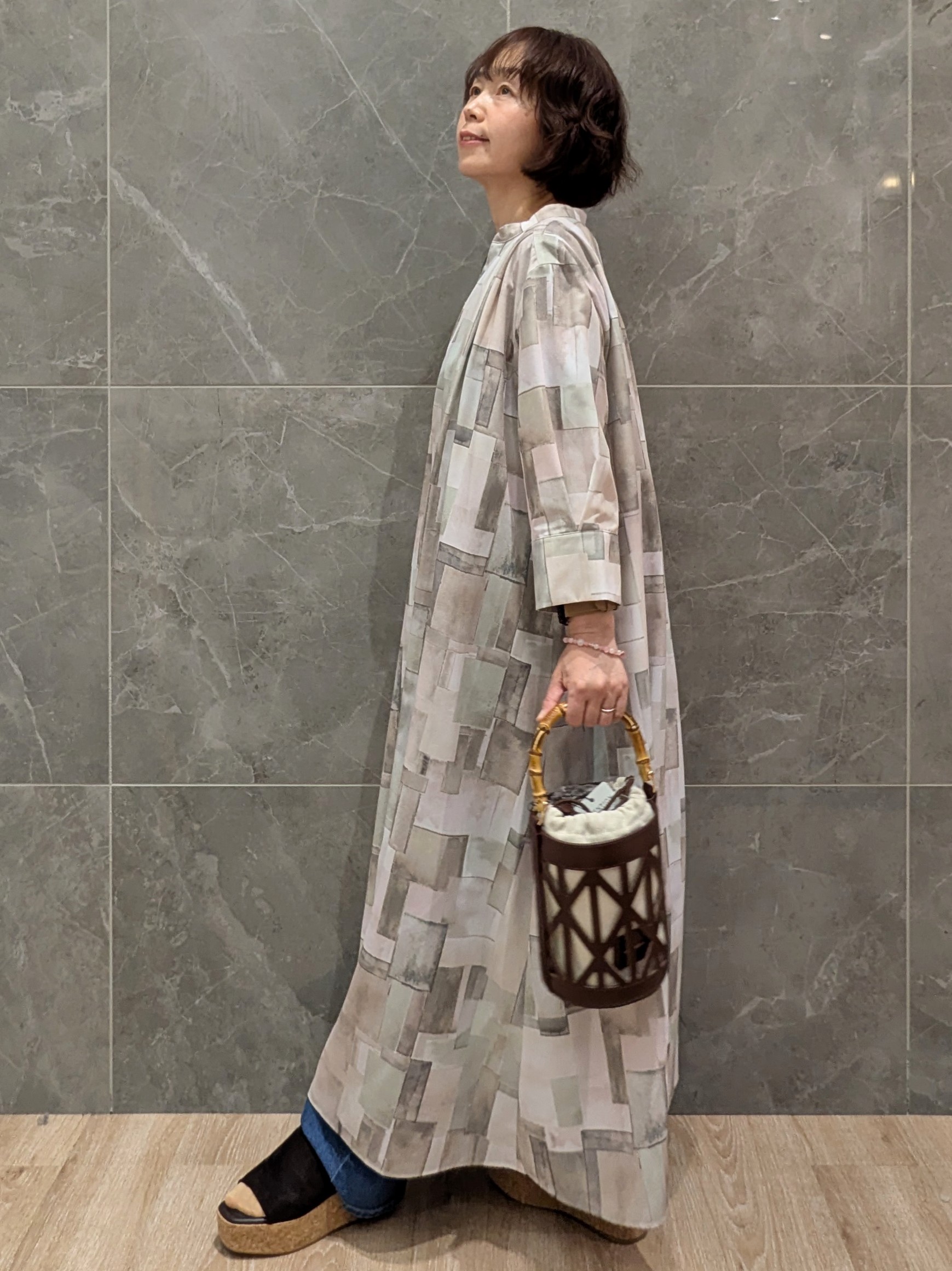 mamさんの「OPAQUE.CLIP｜アート柄プリントワンピース【洗濯機OK】」を使ったコーディネート