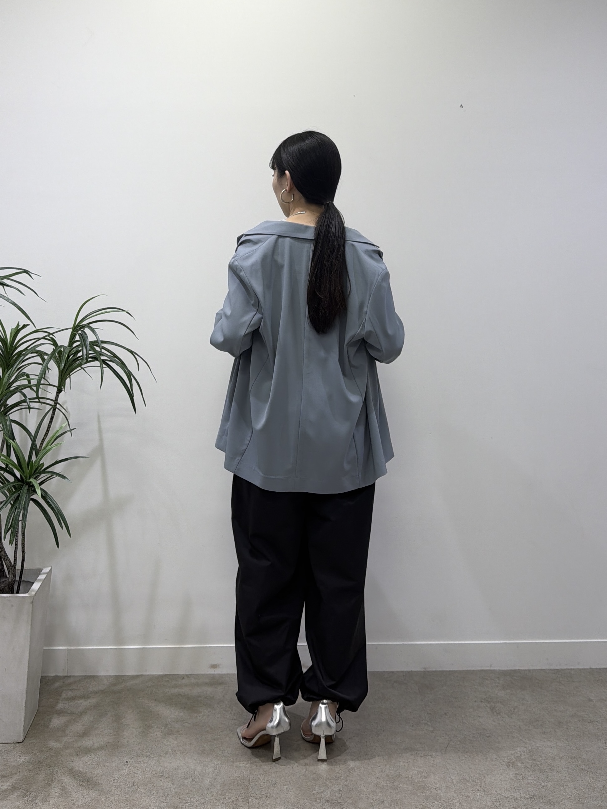 rinaさんの「INDIVI｜シャーリングレイヤータンク」を使ったコーディネート