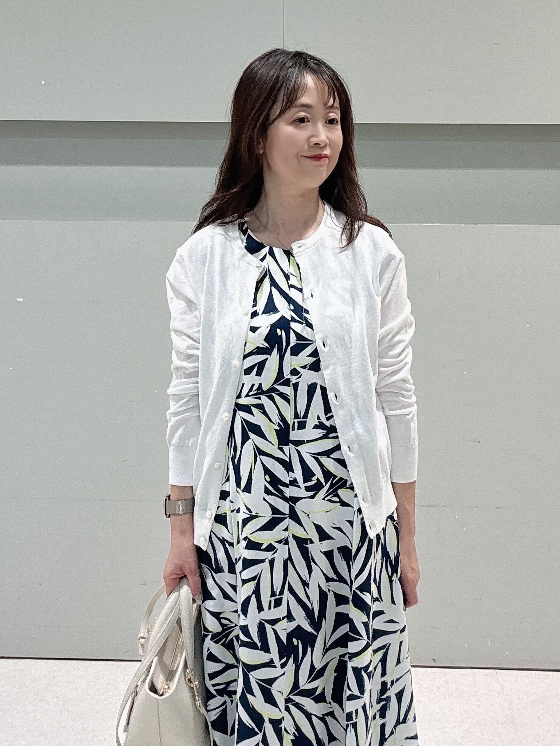 makiさんの「UNTITLED｜◆【9色展開/アンサンブル可】コットンクルーネックカーディガン」を使ったコーディネート