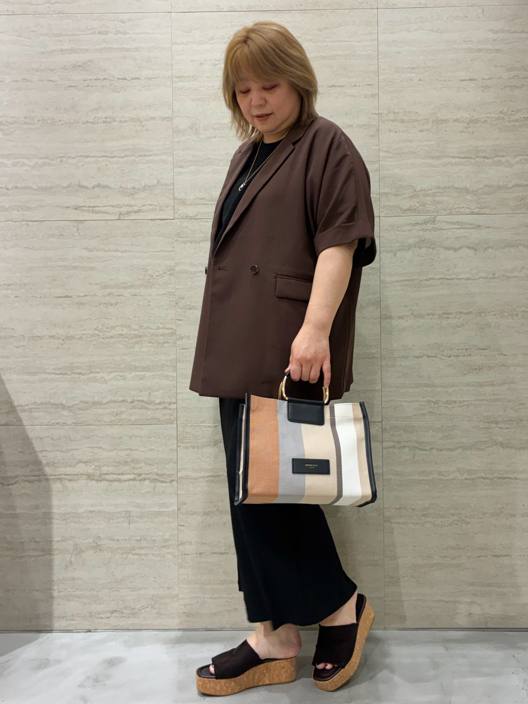 emiさんの「OPAQUE.CLIP｜【接触冷感／吸水速乾／防シワ】リネンライクテーラードジャケット《洗濯機OK》」を使ったコーディネート