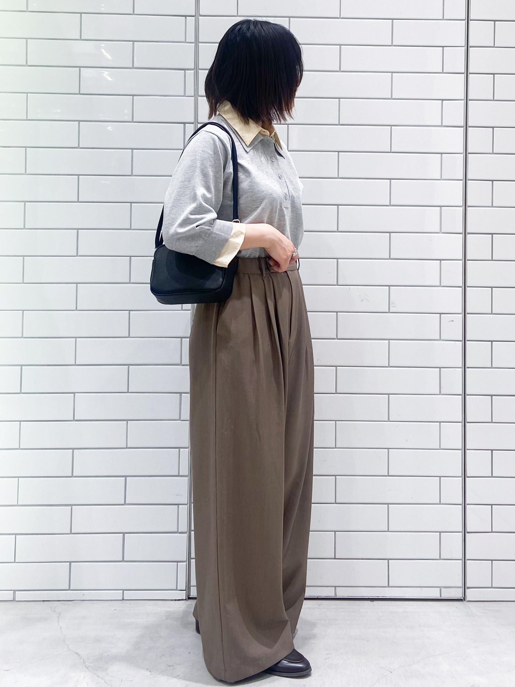 kimiさんの「OPAQUE.CLIP｜シャツレイヤード風ポロニット【洗濯機OK】」を使ったコーディネート