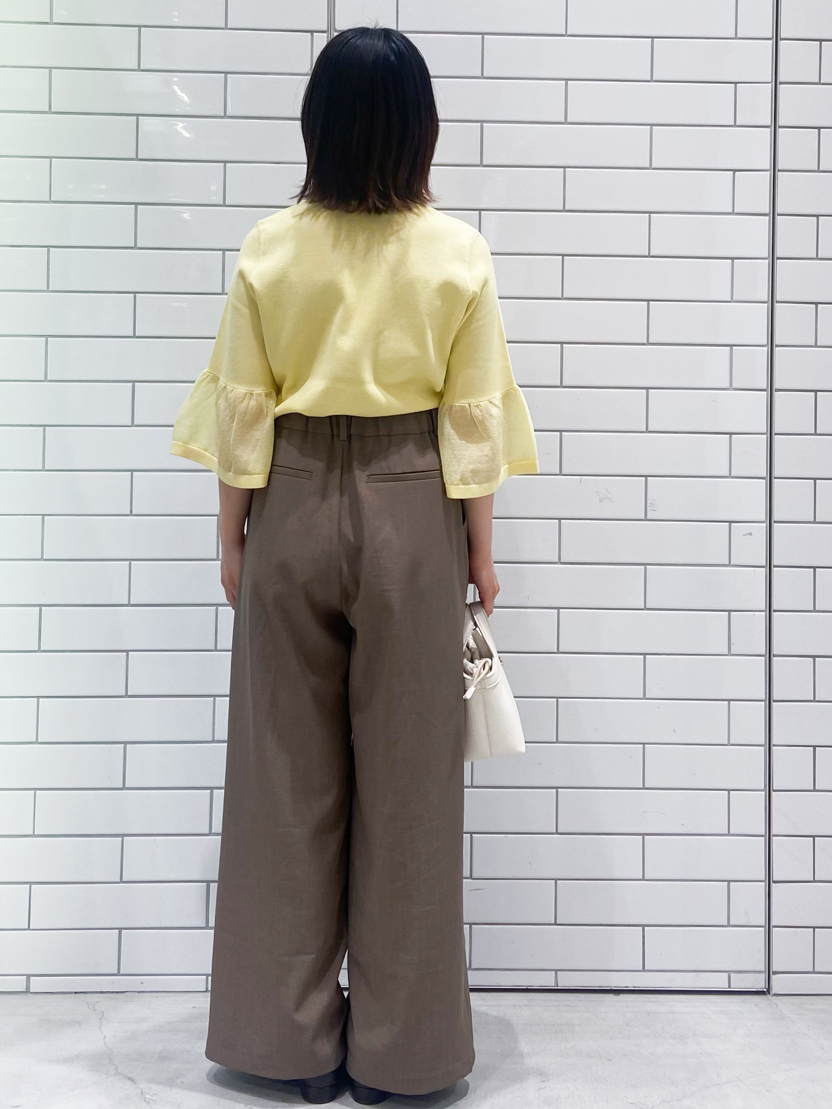 kimiさんの「OPAQUE.CLIP｜シアーフレアスリーブニット【洗濯機OK／抗ピル】」を使ったコーディネート