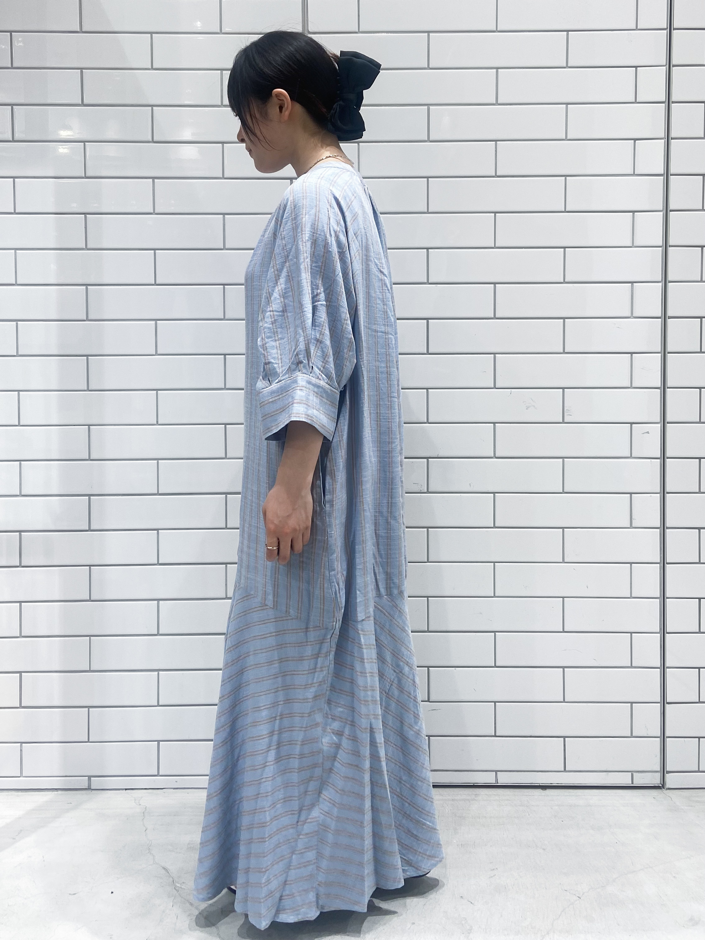 kimiさんの「OPAQUE.CLIP｜キーネックロングワンピース【洗える】」を使ったコーディネート