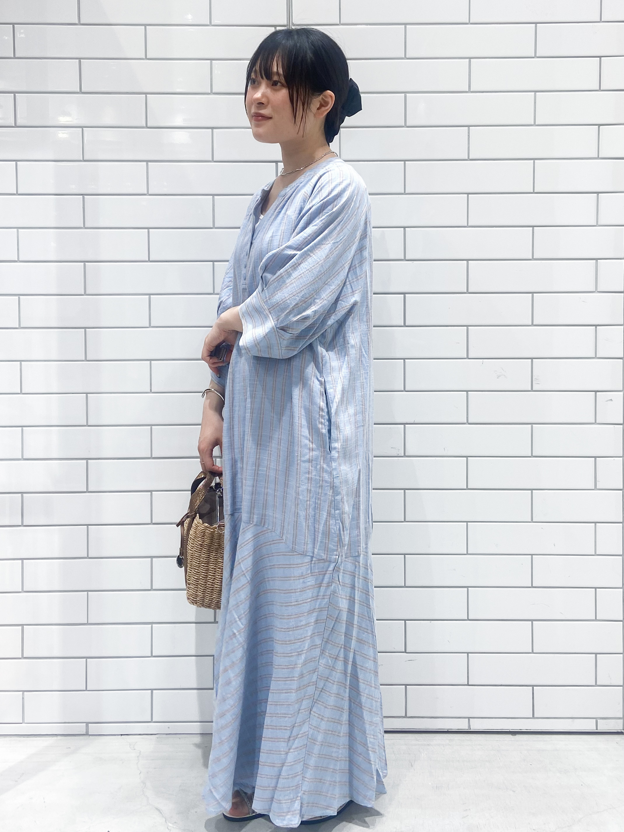 kimiさんの「OPAQUE.CLIP｜キーネックロングワンピース【洗える】」を使ったコーディネート