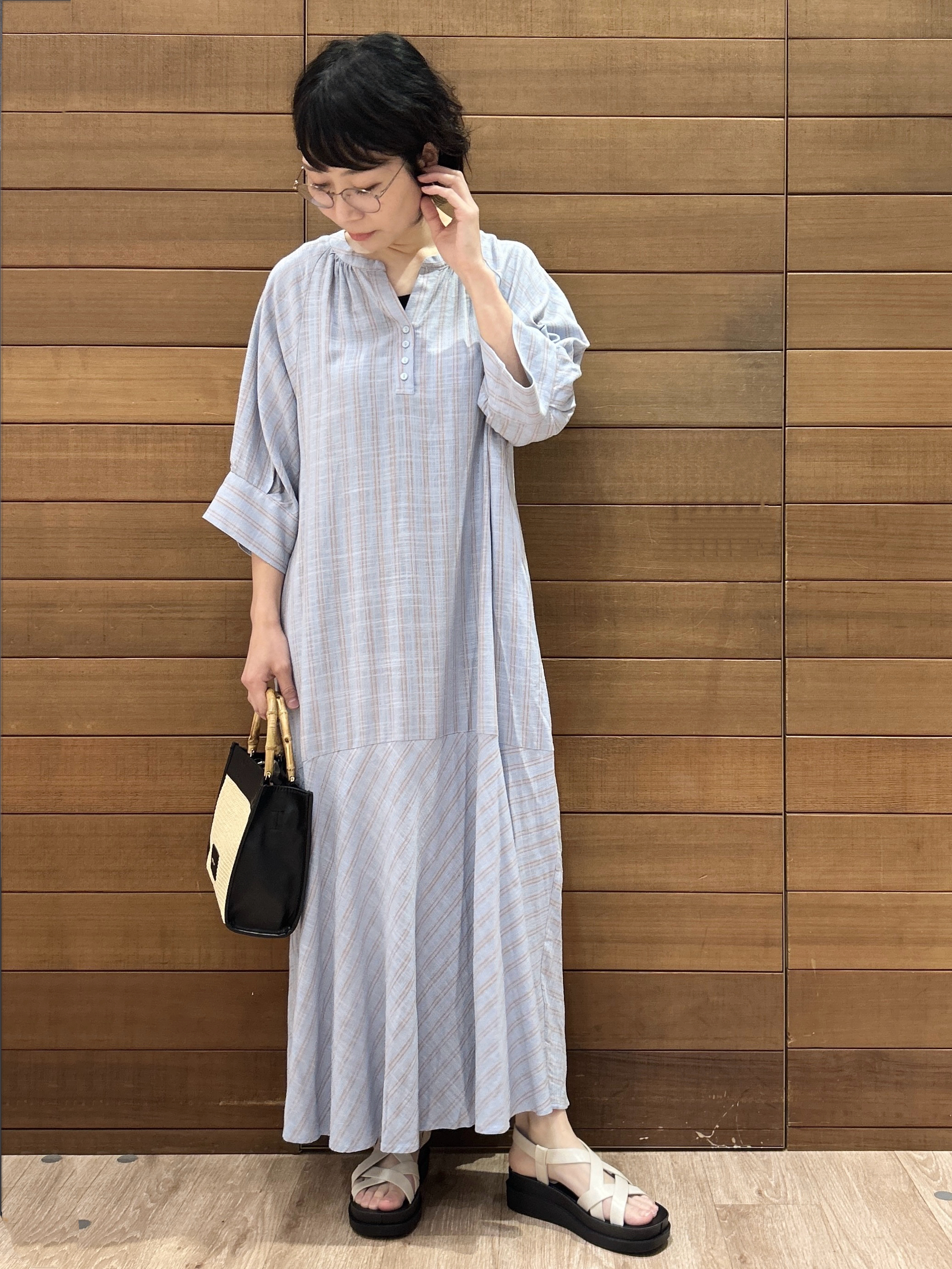 ゆうあさんの「OPAQUE.CLIP｜キーネックロングワンピース【洗える】」を使ったコーディネート