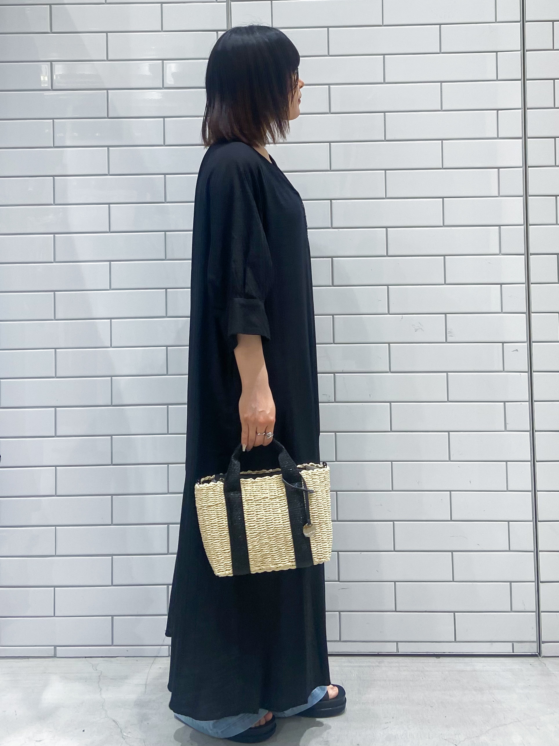 kimiさんの「OPAQUE.CLIP｜キーネックロングワンピース【洗える】」を使ったコーディネート