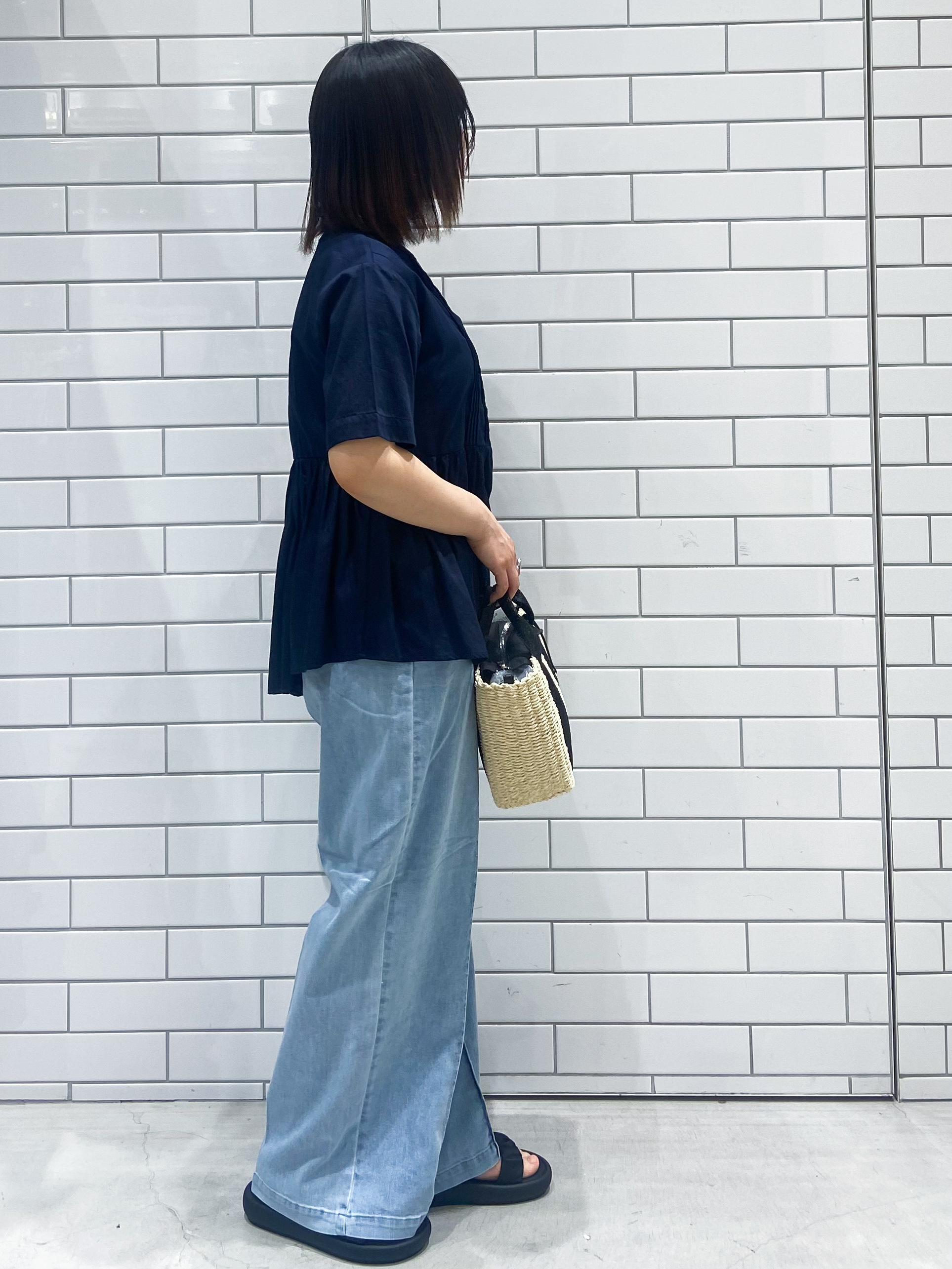 kimiさんの「OPAQUE.CLIP｜ピンタックアシメペプラムブラウス【洗濯機ＯＫ】」を使ったコーディネート