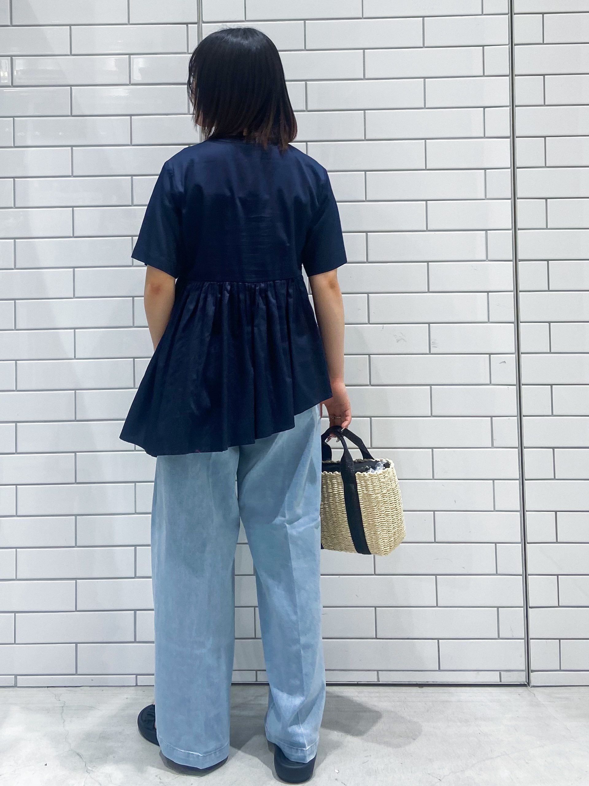 kimiさんの「OPAQUE.CLIP｜ピンタックアシメペプラムブラウス【洗濯機ＯＫ】」を使ったコーディネート