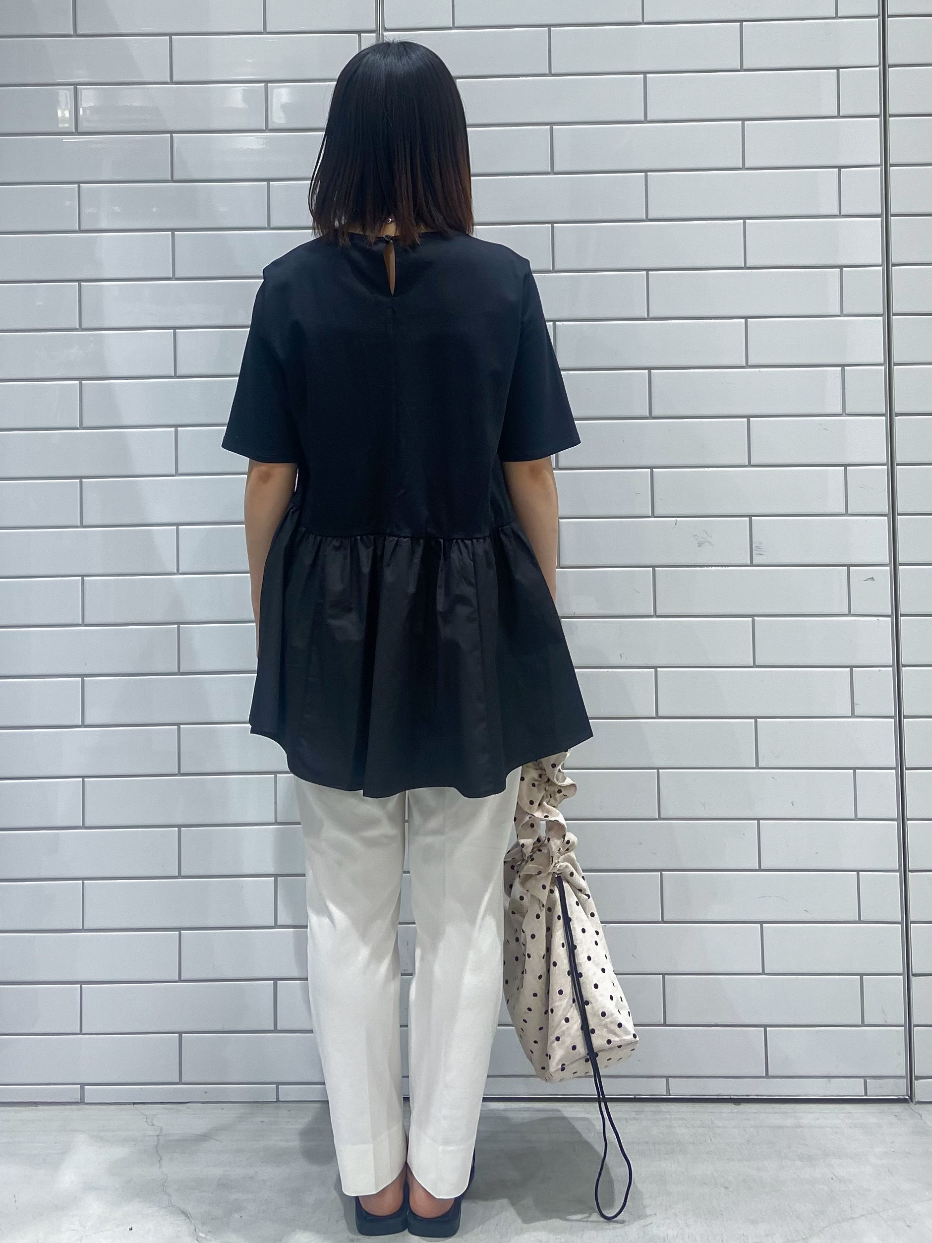 kimiさんの「OPAQUE.CLIP｜ペプラムドッキングカットソー【洗濯機OK】」を使ったコーディネート