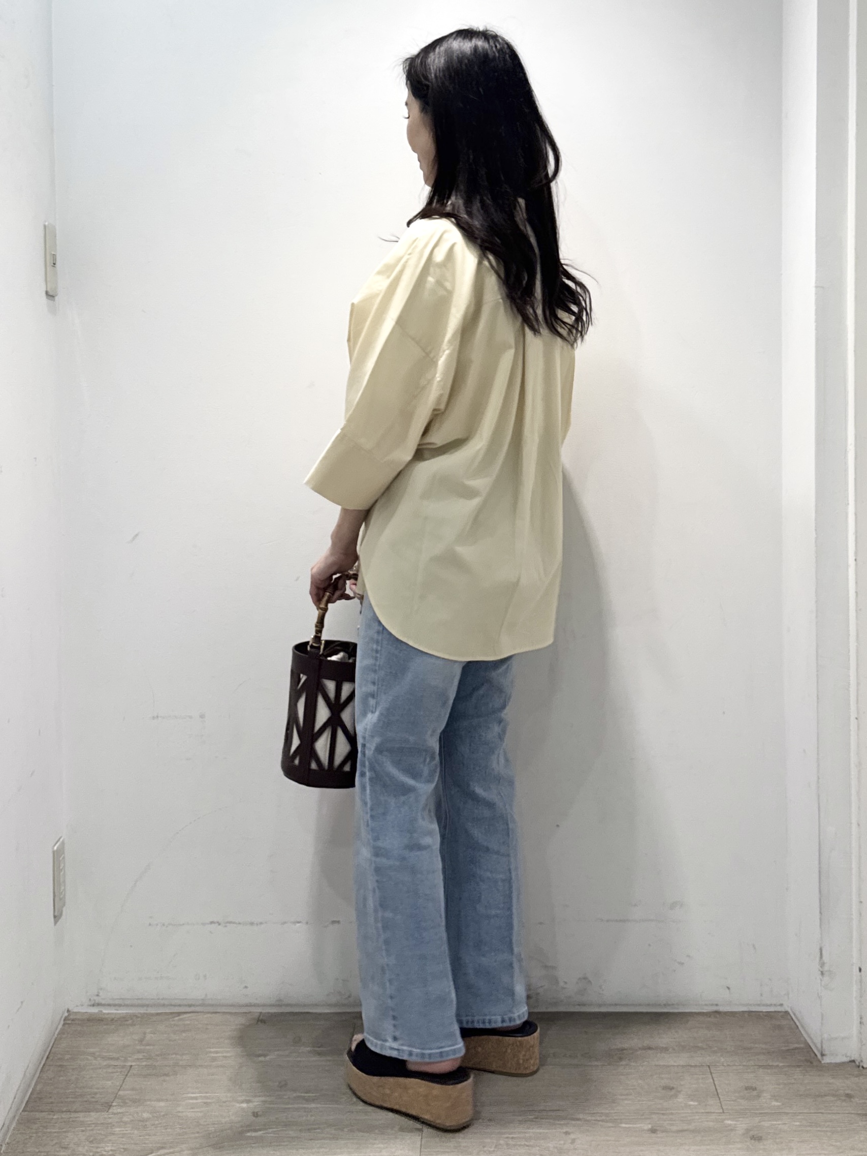 yuicciさんの「OPAQUE.CLIP｜【接触冷感】ハーフスリーブシャツ《洗濯機OK／防シワ加工》」を使ったコーディネート
