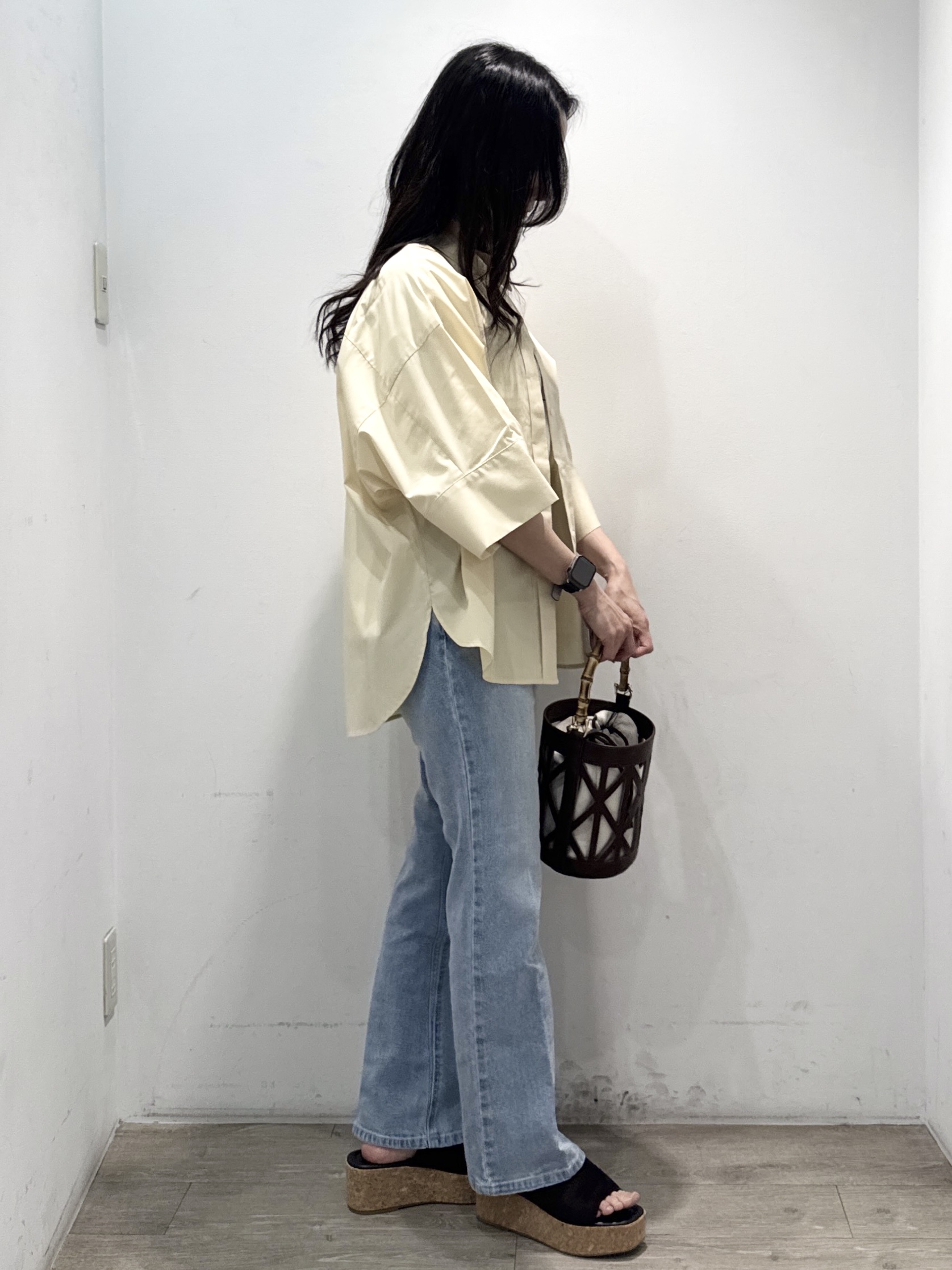 yuicciさんの「OPAQUE.CLIP｜【接触冷感】ハーフスリーブシャツ《洗濯機OK／防シワ加工》」を使ったコーディネート