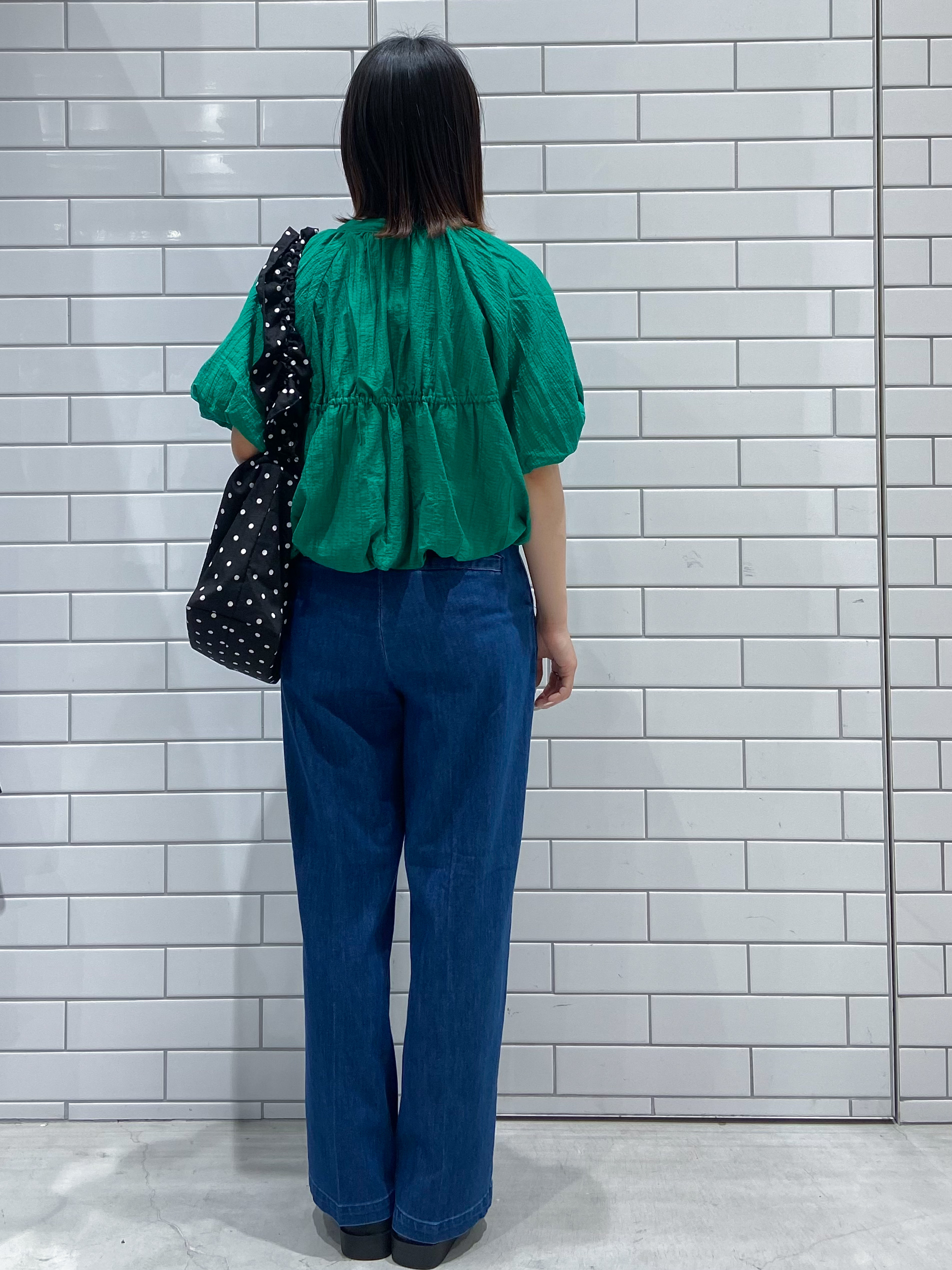 kimiさんの「OPAQUE.CLIP｜バルーンデザインブラウス【洗濯機OK】」を使ったコーディネート