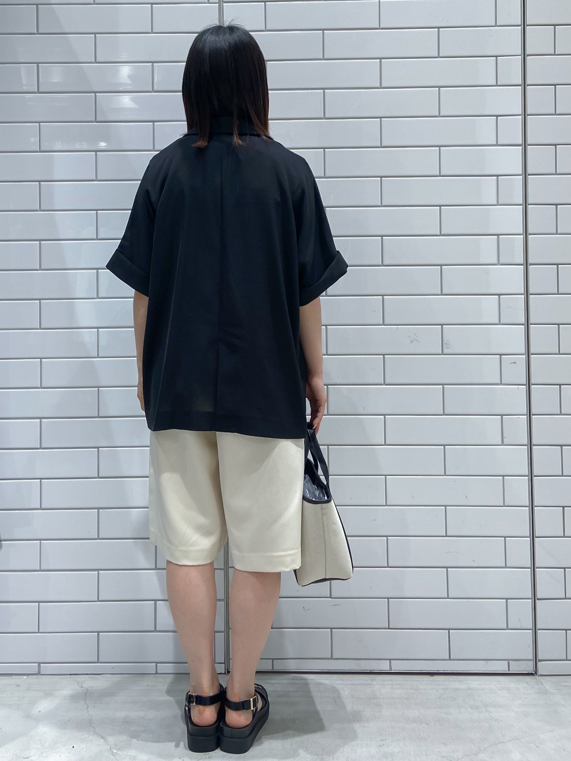 kimiさんの「OPAQUE.CLIP｜【接触冷感／吸水速乾／防シワ】リネンライクテーラードジャケット《洗濯機OK》」を使ったコーディネート