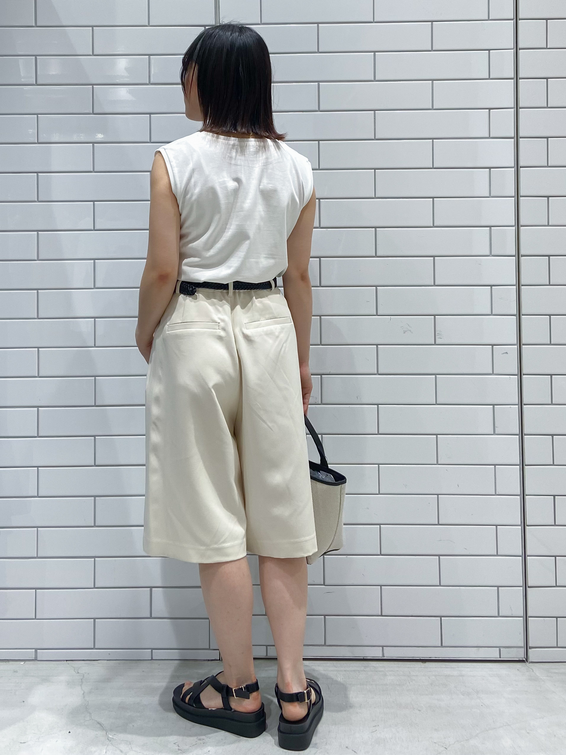 kimiさんの「OPAQUE.CLIP｜マルチボーダーアソート ノースリーブTシャツ【洗濯機OK】」を使ったコーディネート