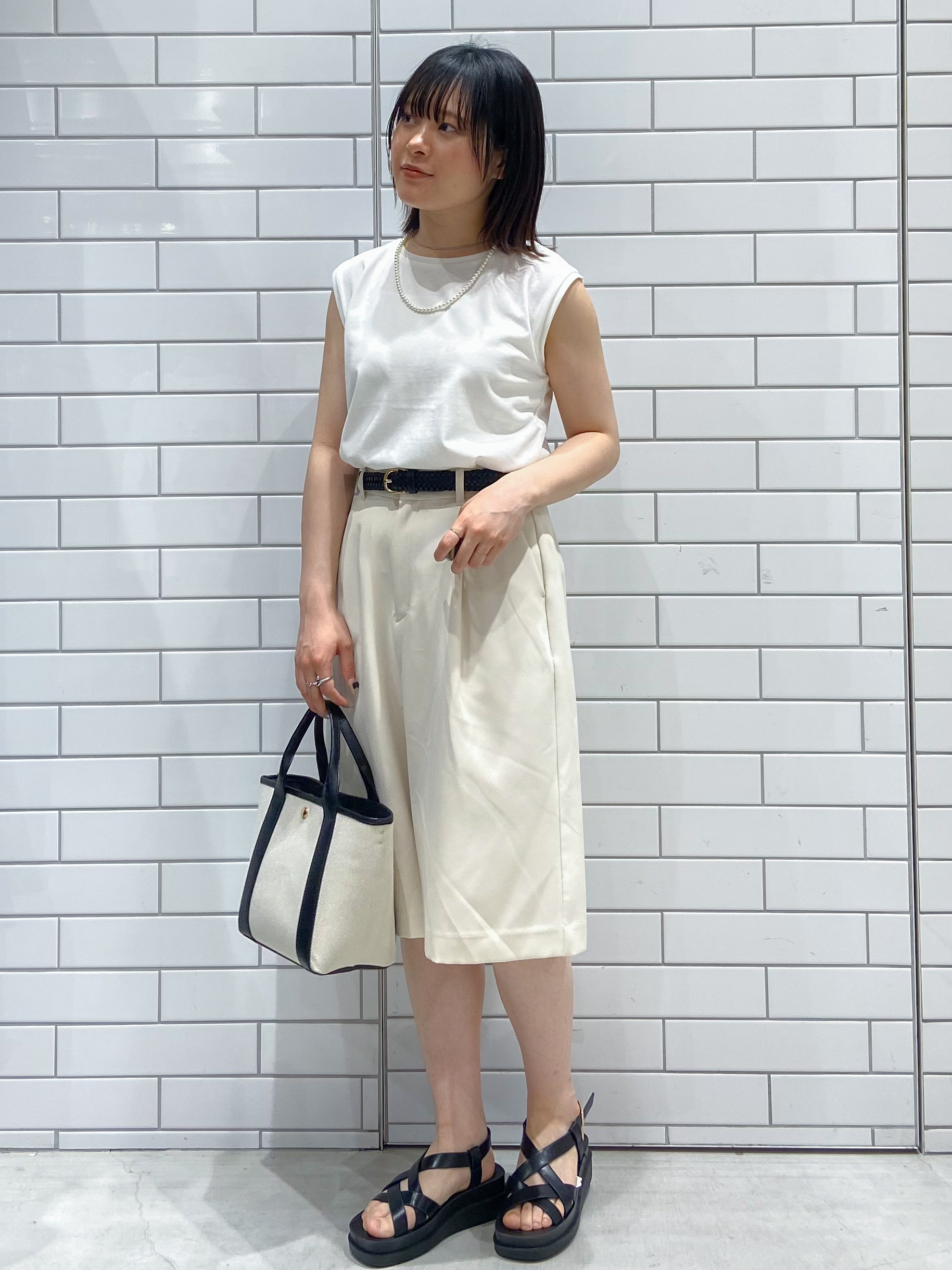 kimiさんの「OPAQUE.CLIP｜マルチボーダーアソート ノースリーブTシャツ【洗濯機OK】」を使ったコーディネート