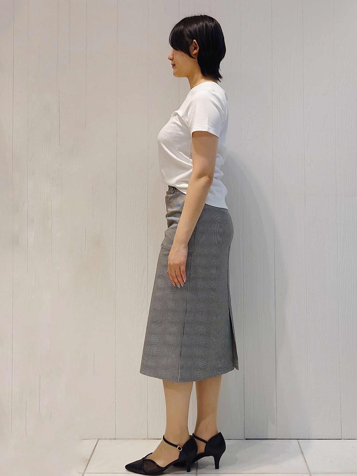 haruさんの「index｜【接触冷感/UVケア】リボンテープロゴTシャツ《洗濯機OK》」を使ったコーディネート