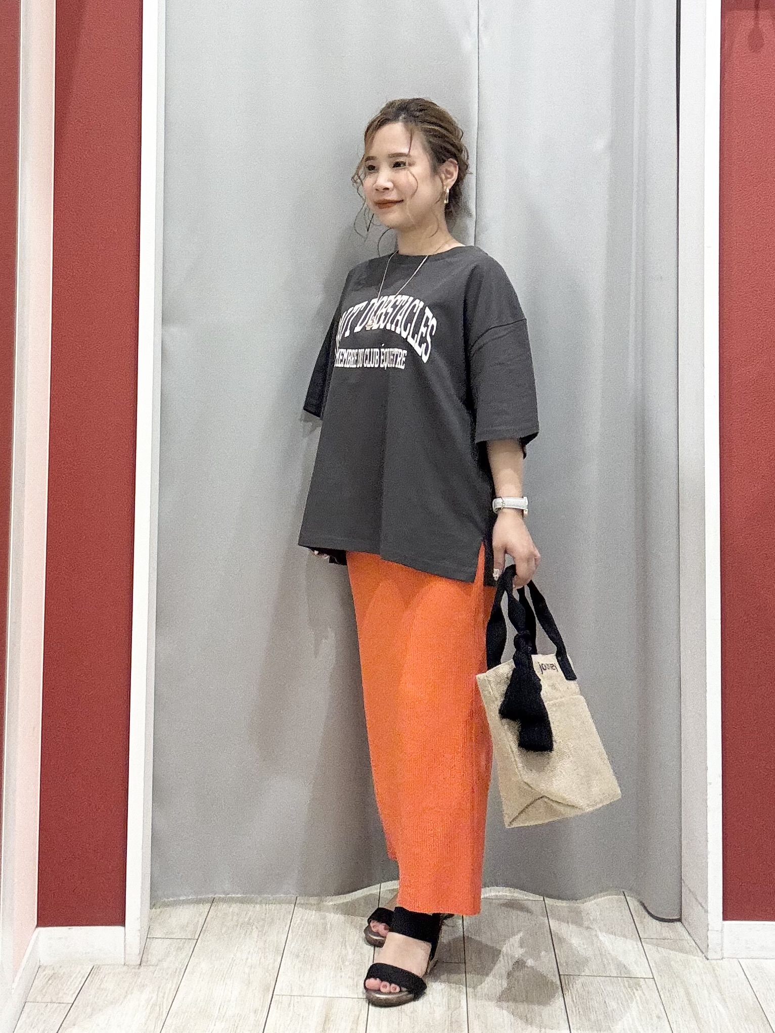 shioさんの「SHOO･LA･RUE｜【UV/吸水速乾/洗濯後しわになりにくい】ラッシュガードにもなる ストライプシャツ」を使ったコーディネート